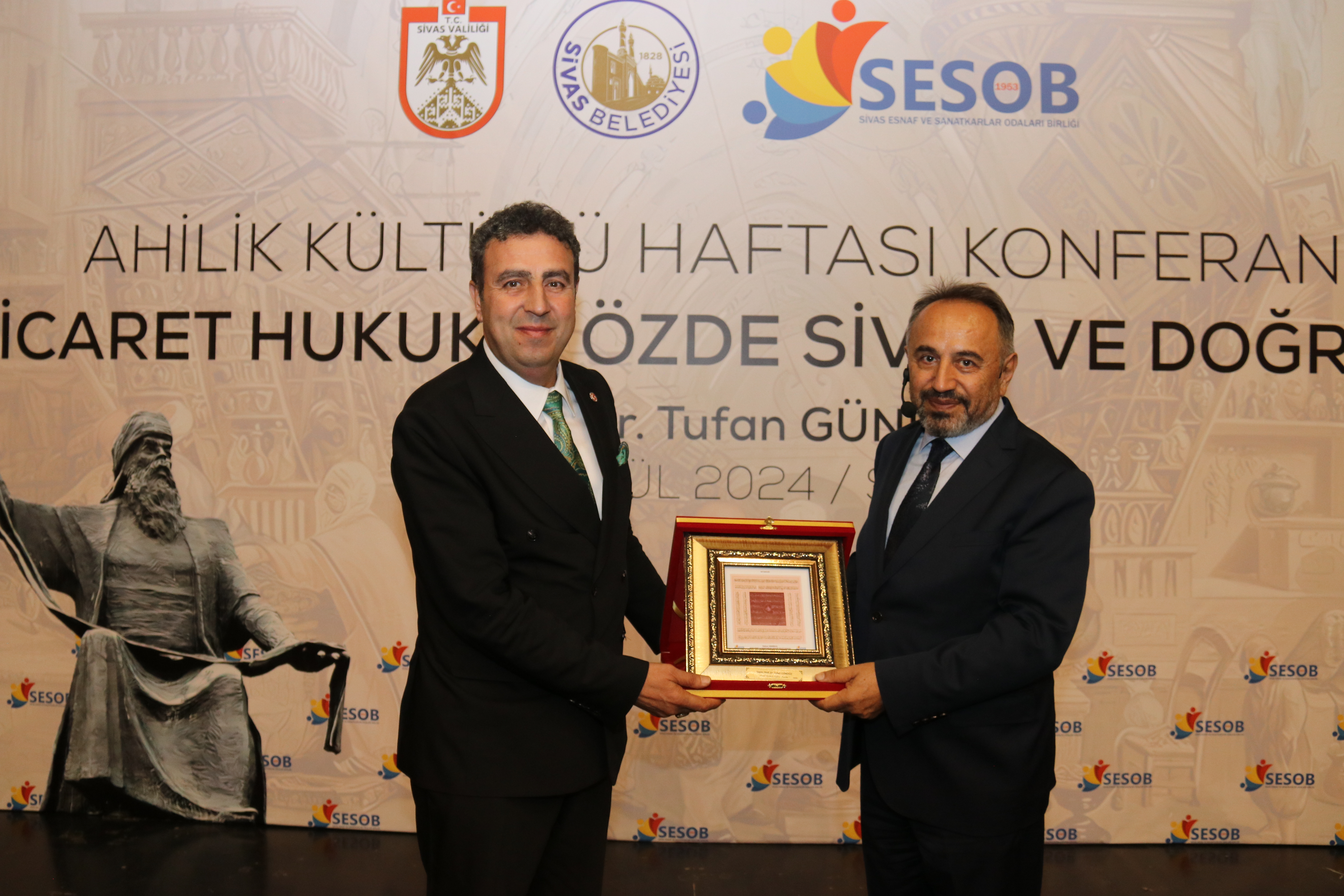 TÜRKİYENİN GELECEĞİ MESLEKİ EĞİTİMDEDİR