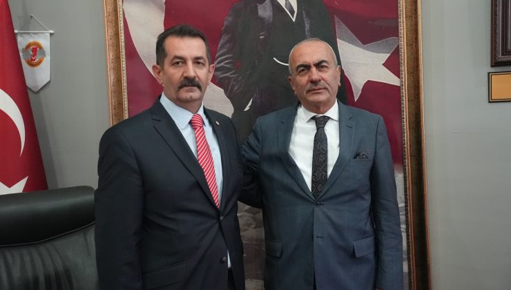 Sivas Kent Konseyi’nden Gazeteciler Cemiyeti’ne Ziyaret Sivas Kent Konseyi’nden Gazeteciler Cemiyeti’ne Ziyaret