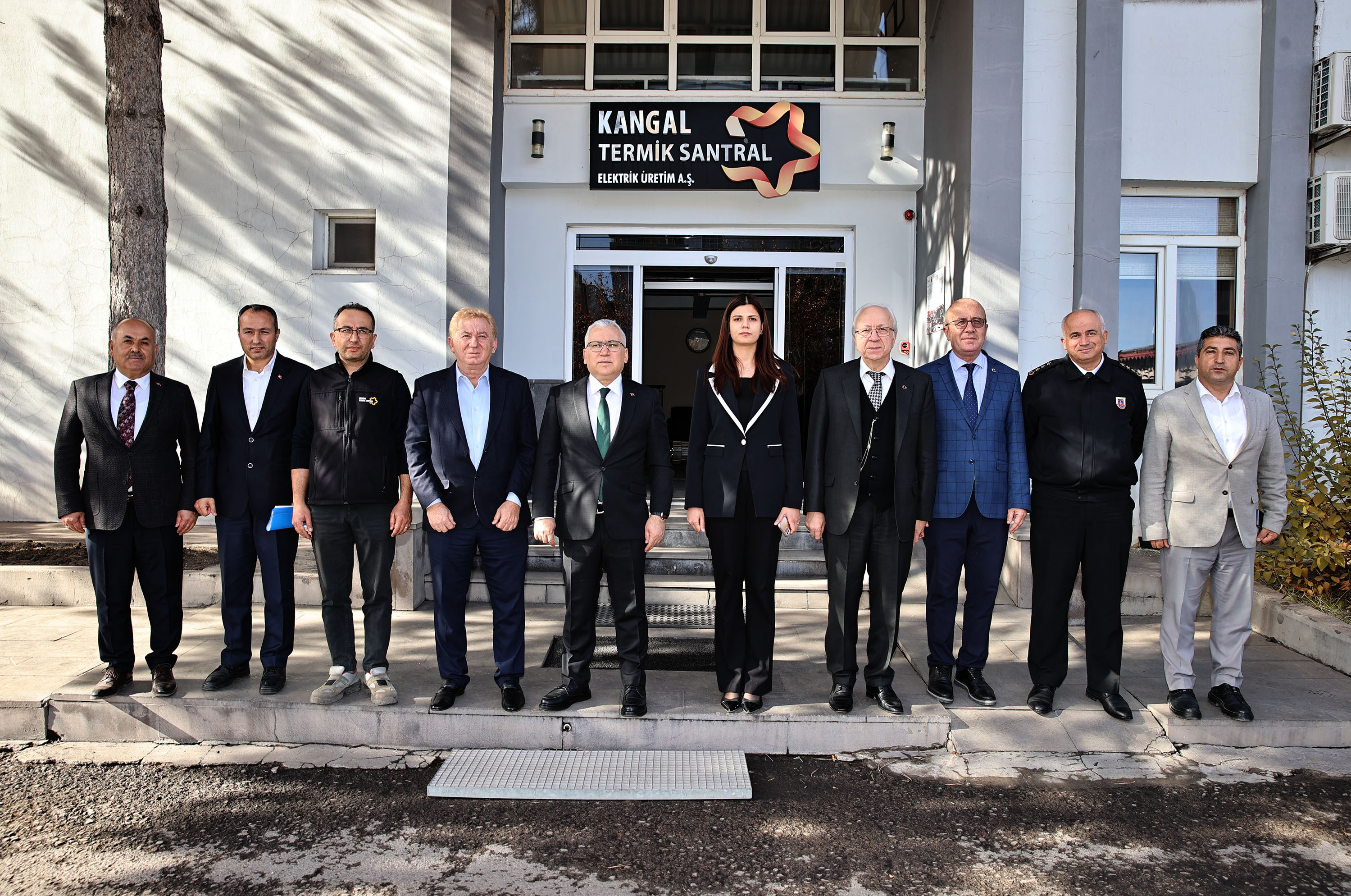 Vali Yılmaz Şimşek Kangal İlçesini Ziyaret Etti