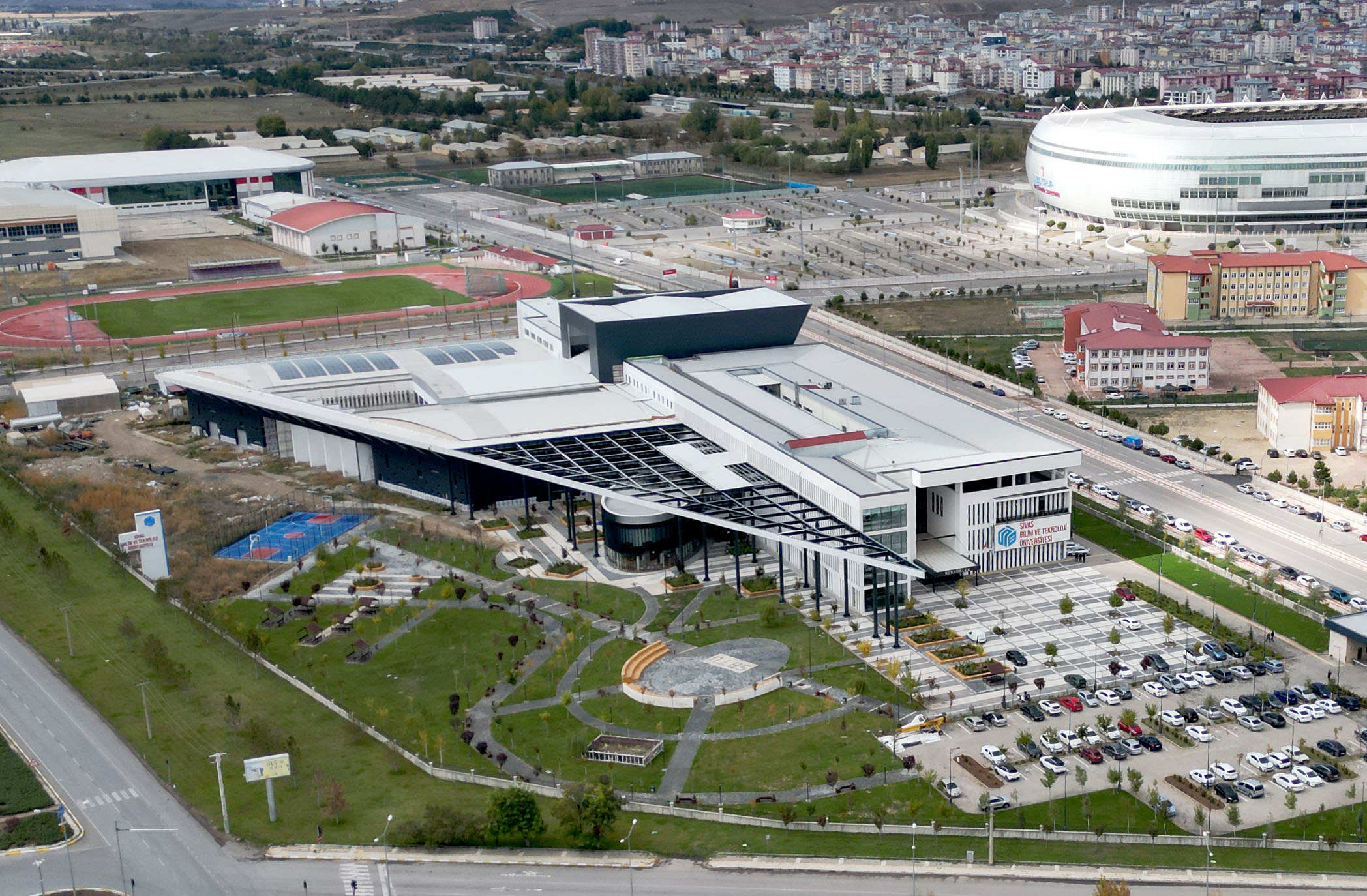 SİVAS BİLİM VE TEKNOLOJİ ÜNİVERSİTESİ-ASELSAN SİVAS ORTAKLIĞIYLA ÜRETİLEN İLK KIZILÖTESİ LENSLERİMİZ HAZIR SİVAS BİLİM VE TEKNOLOJİ ÜNİVERSİTESİ-ASELSAN SİVAS ORTAKLIĞIYLA ÜRETİLEN İLK KIZILÖTESİ LENSLERİMİZ HAZIR