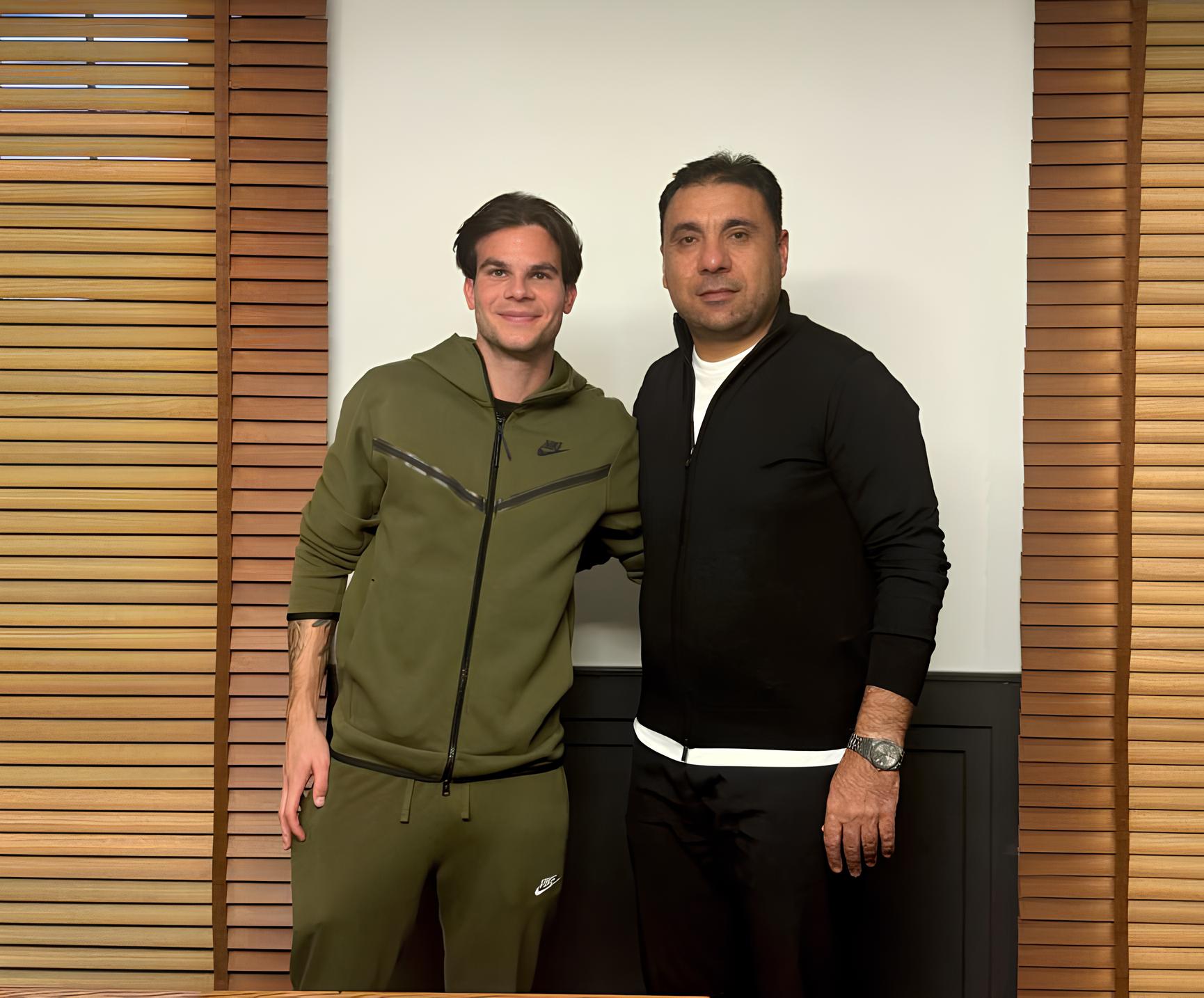 Charis Charisis İle 3 Yıllığına Yeni Anlaşmaya Vardık