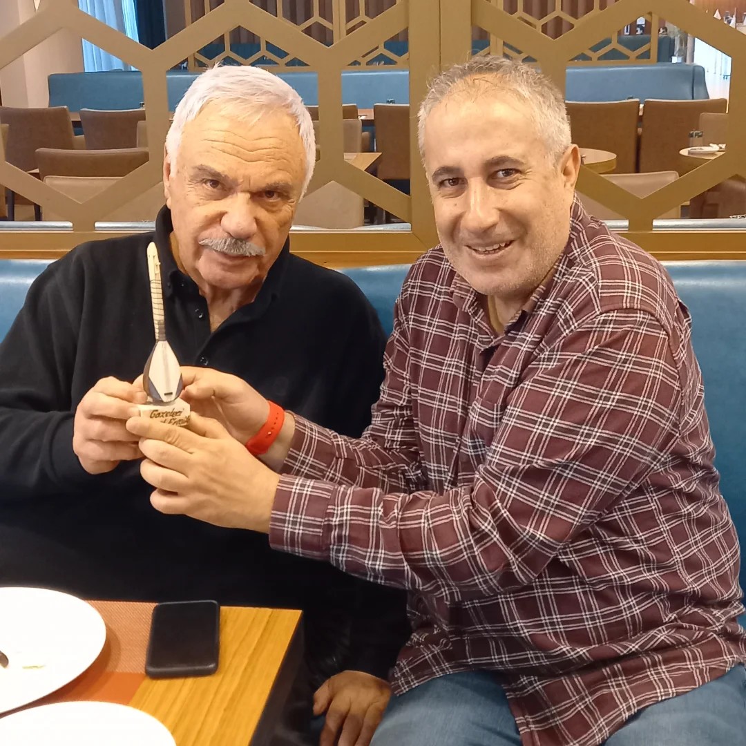 Halil Ergün"Aziz  Nesin ve Yaşar Kemal tanışmak benim için heyecan verici bir olaydır"