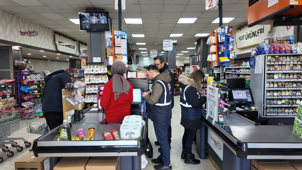 RAMAZAN ÖNCESİ MARKETLERE DENETİM RAMAZAN ÖNCESİ MARKETLERE DENETİM