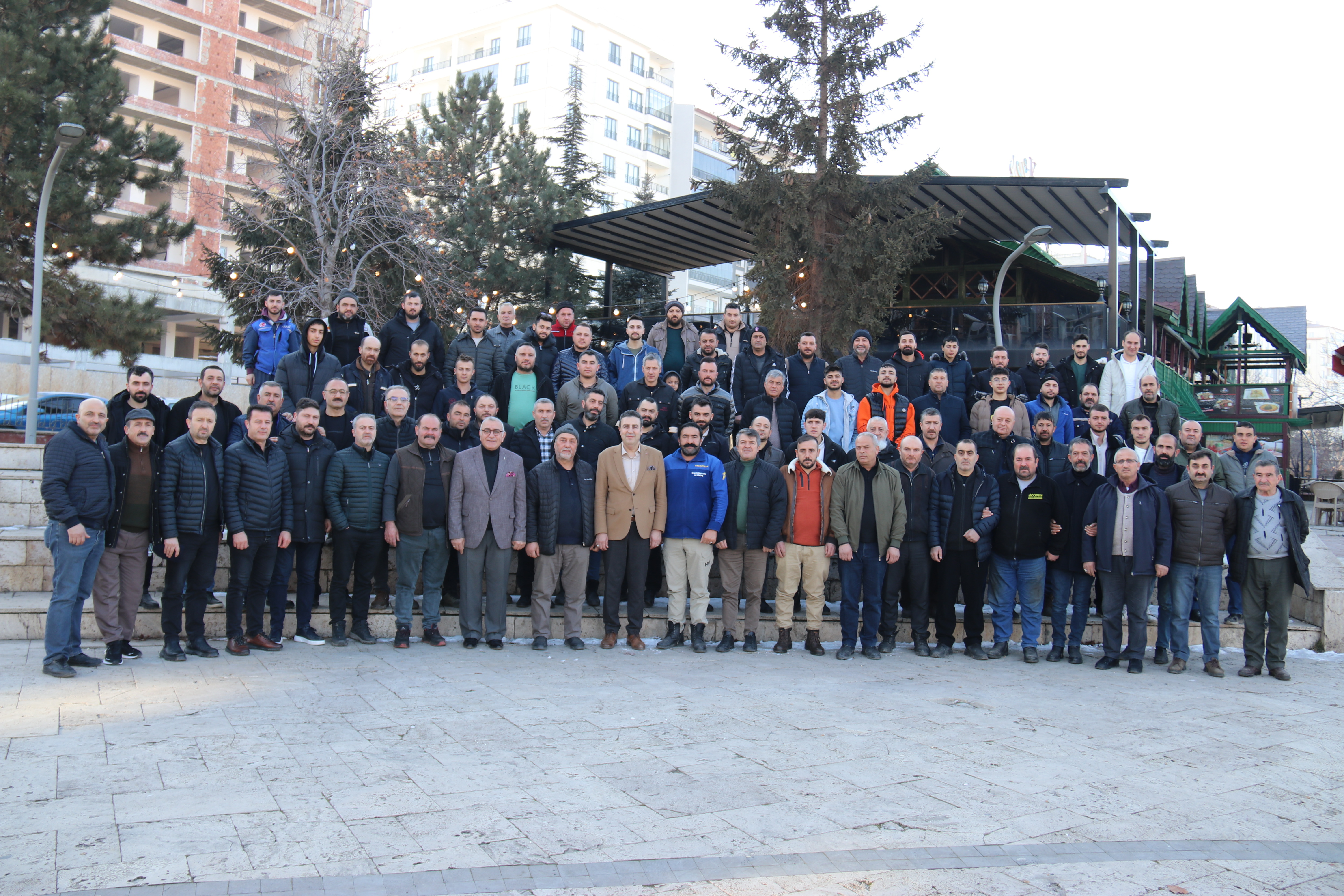 ÜYELERİMİZLE SORUNLARI İSTİŞARE EDİYORUZ