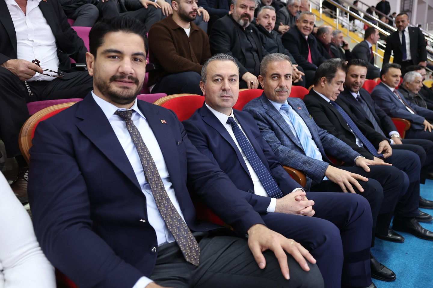 ‘Deprem Şehidi Ahmet Turan Durman’ adına düzenlenen 2025 Yılı U23 Grekoromen, Serbest ve Kadınlar Güreş Türkiye Şampiyonası ilimizde başladı
