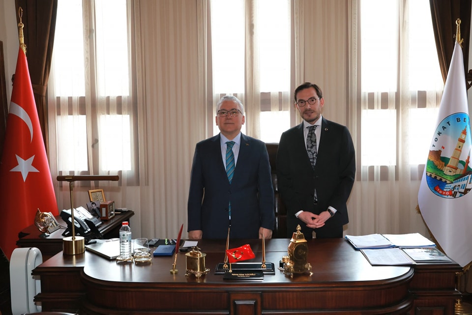 Vali Yılmaz Şimşek, Tokat Valisi Abdullah Köklü ve Tokat Belediye Başkanı Mehmet Kemal Yazıcıoğlu'nu makamında ziyaret etti