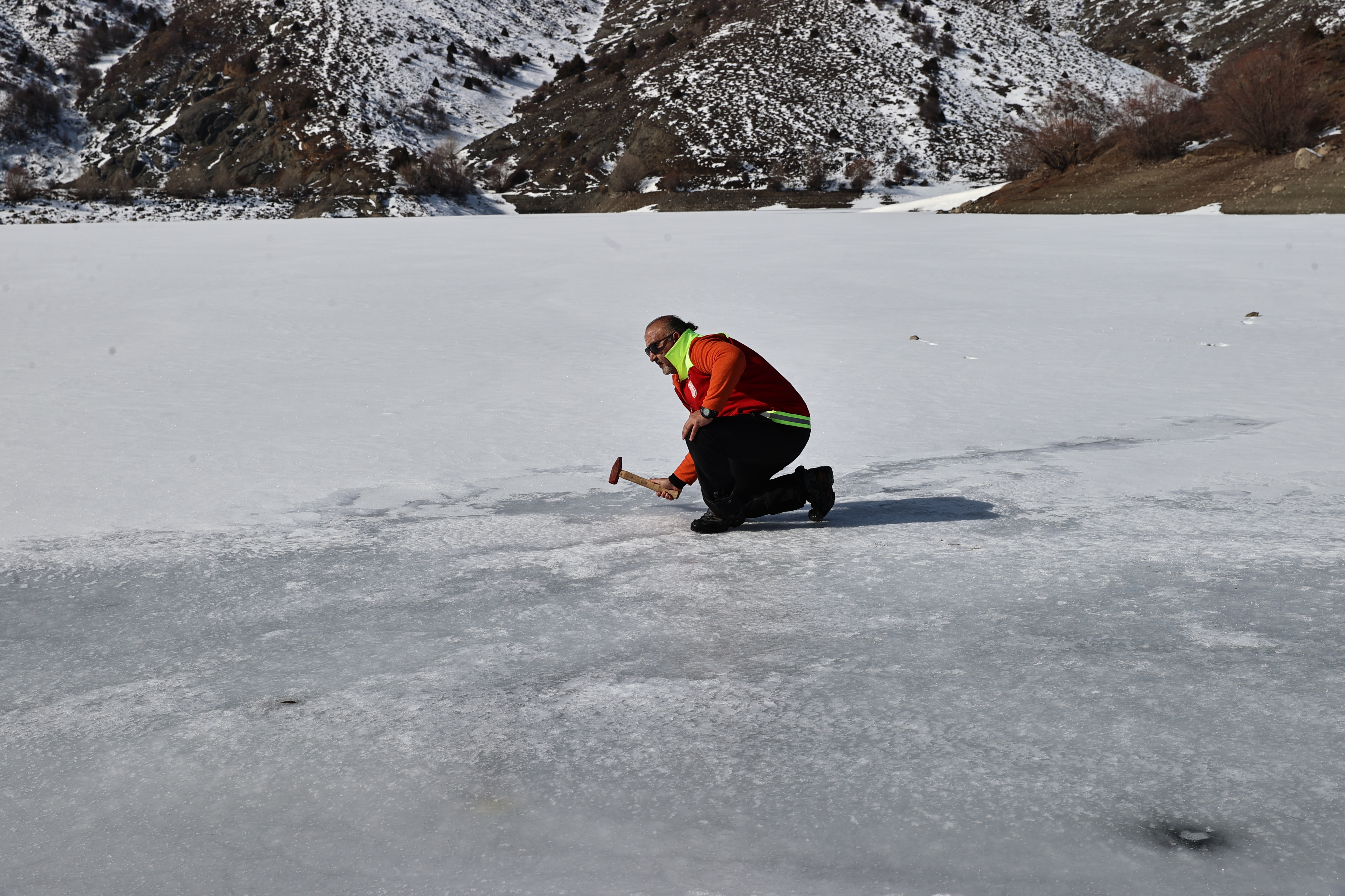 Tödürge Gölü’nde Tarihi Rekor Denemesi