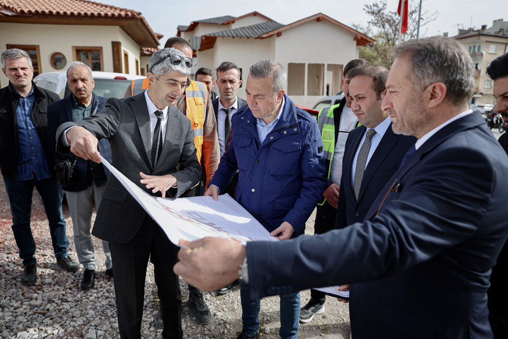 FEHMİ TAŞTAN: “ASILSIZ İFTİRALAR” FEHMİ TAŞTAN: “ASILSIZ İFTİRALAR”