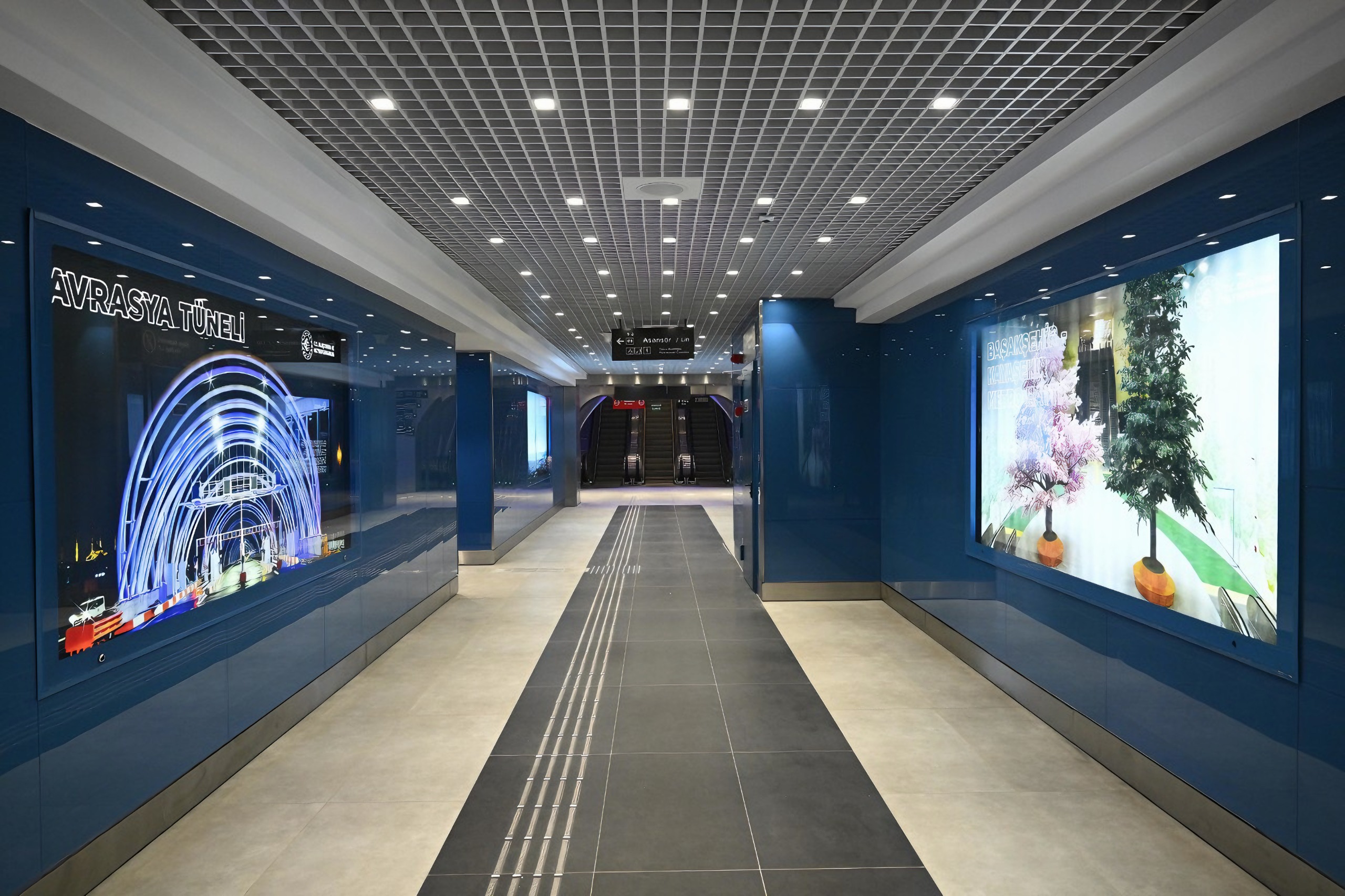 TÜRKİYE’NİN EN HIZLI METROSU YOLCU REKORU KIRDI