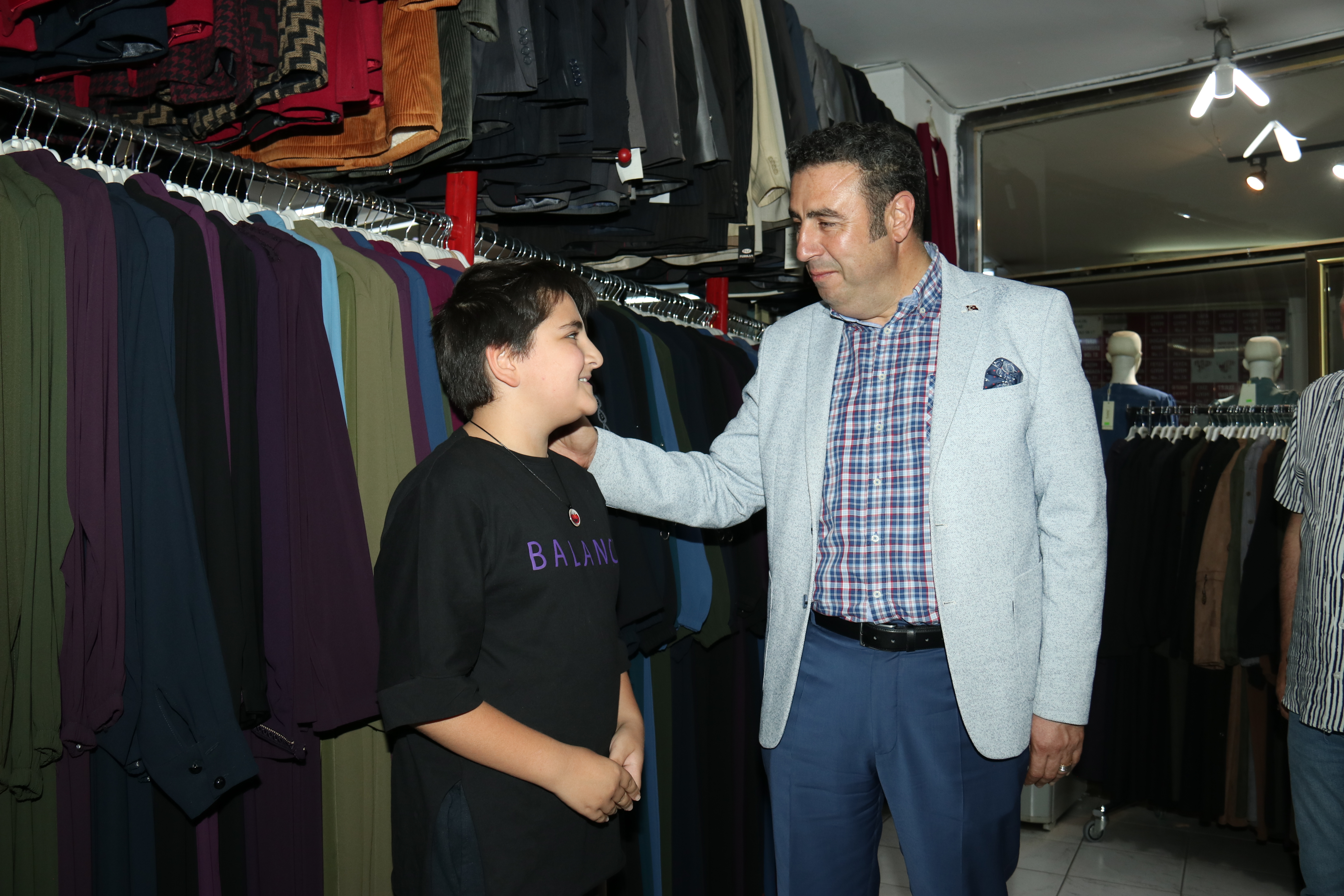 RAMAZAN BAYRAMI ESNAFI HAREKETLENDİRDİ