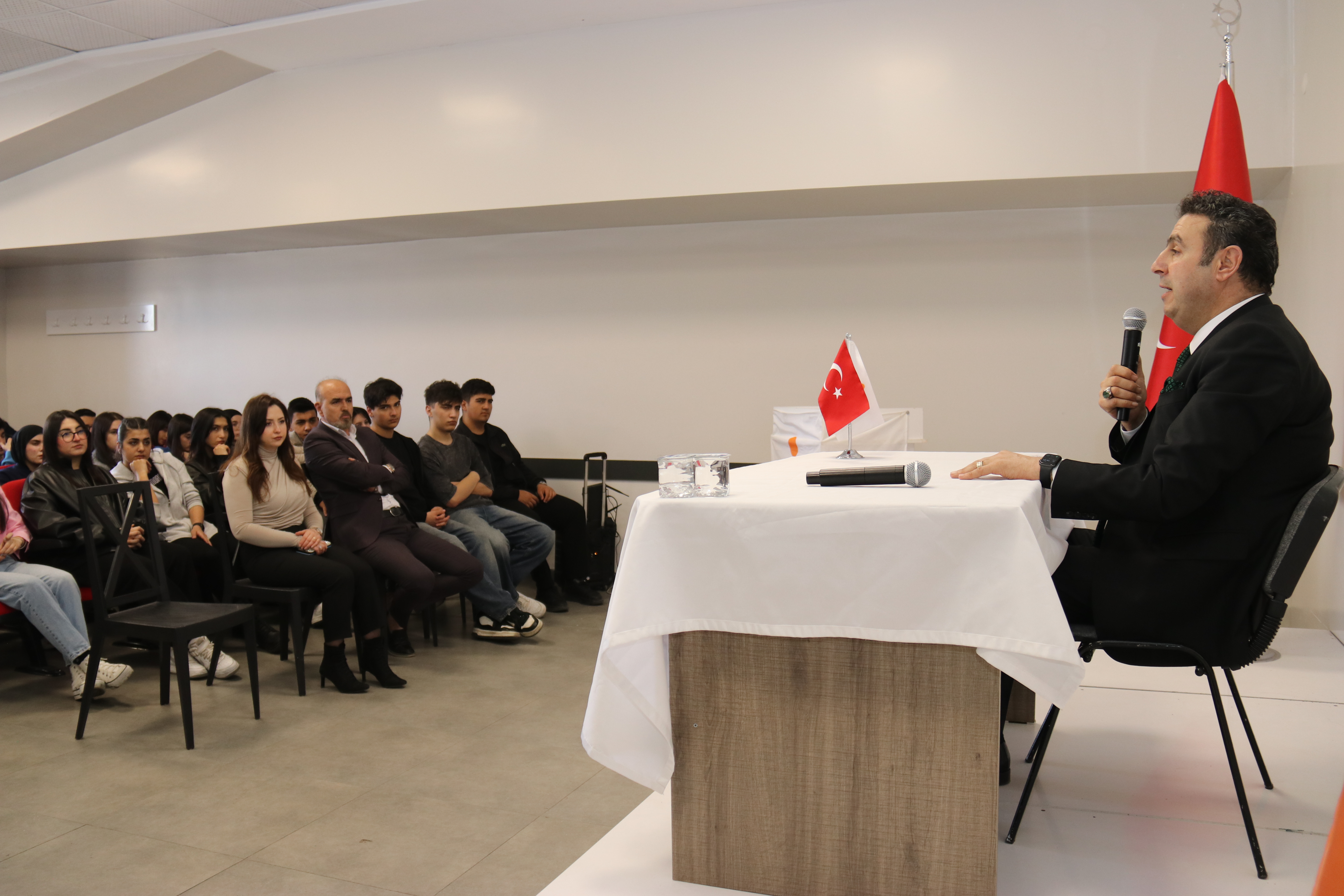 DÜRÜSTLÜKTEN TAVİZ VERMEYİN