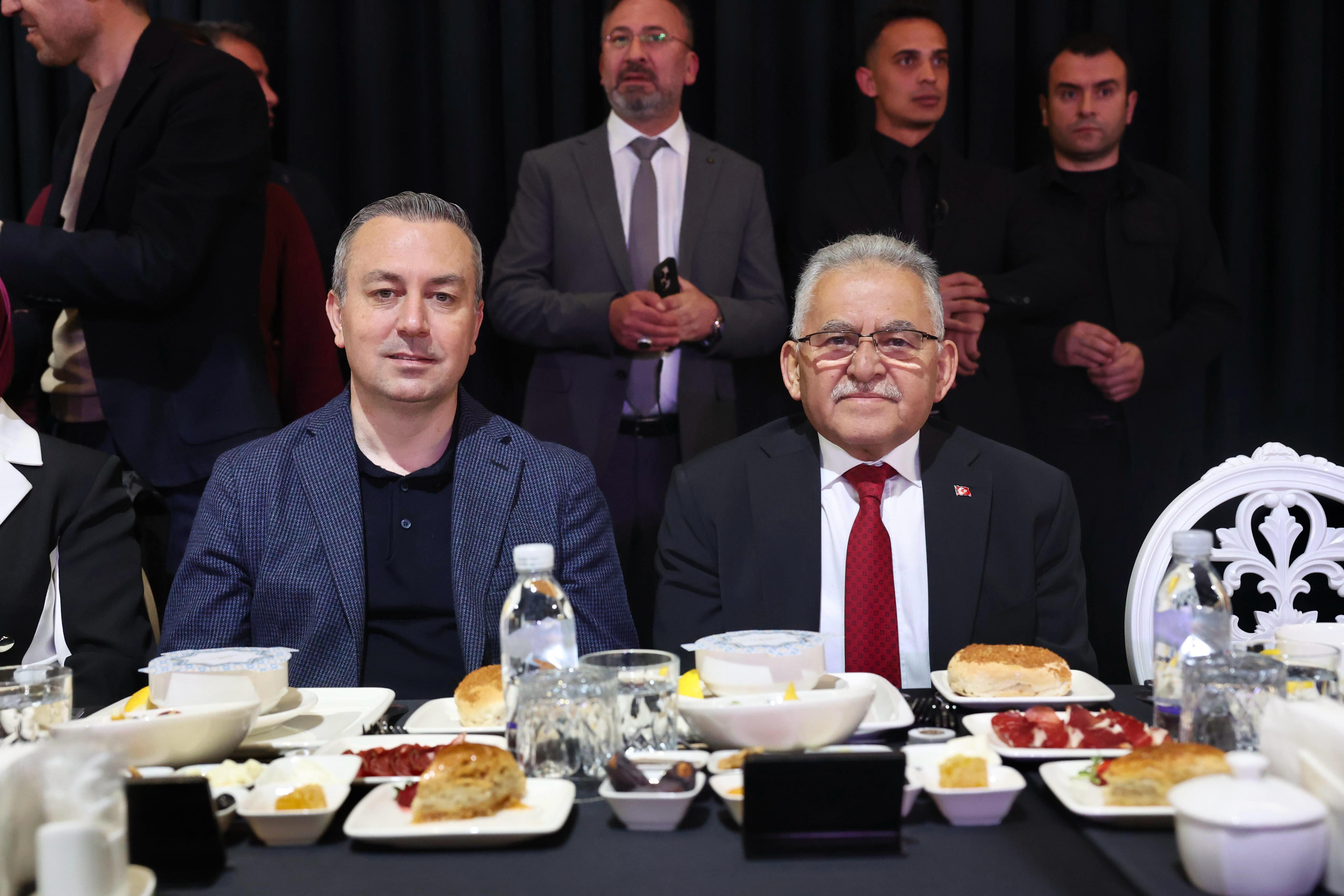 Başkan Uzun Kayseri'deki Hemşerilerimizle İftar Programında Buluştu