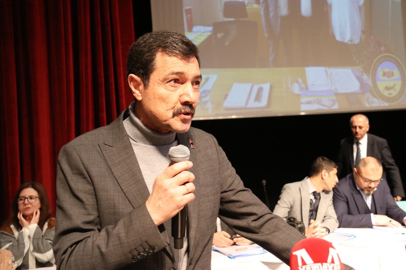 Zafer Partisi İl Başkanı Sinan Sarı"YÜZYILIN EN BÜYÜK İHANETİ İLE ÜLKEMİZ KARŞI KARŞIYADIR."