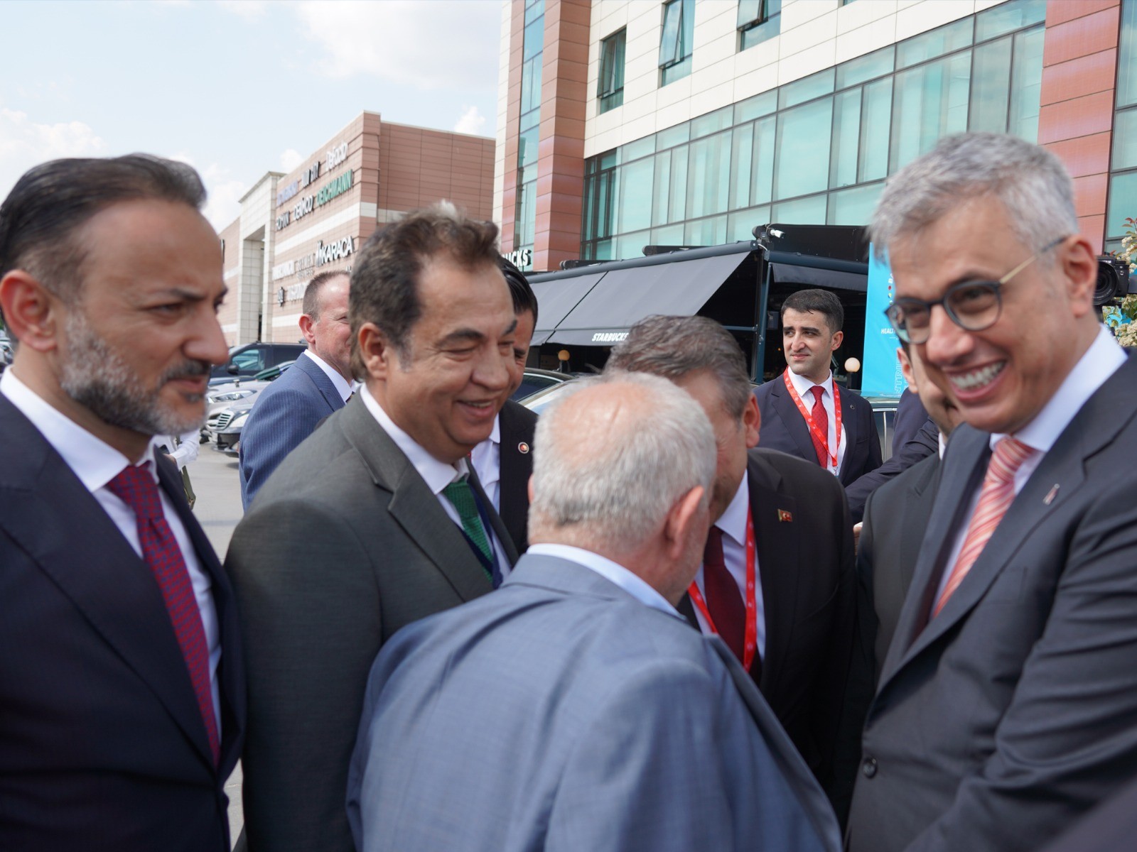 Balkan Ülkeleri Sağlık-İş Forumu düzenlendi