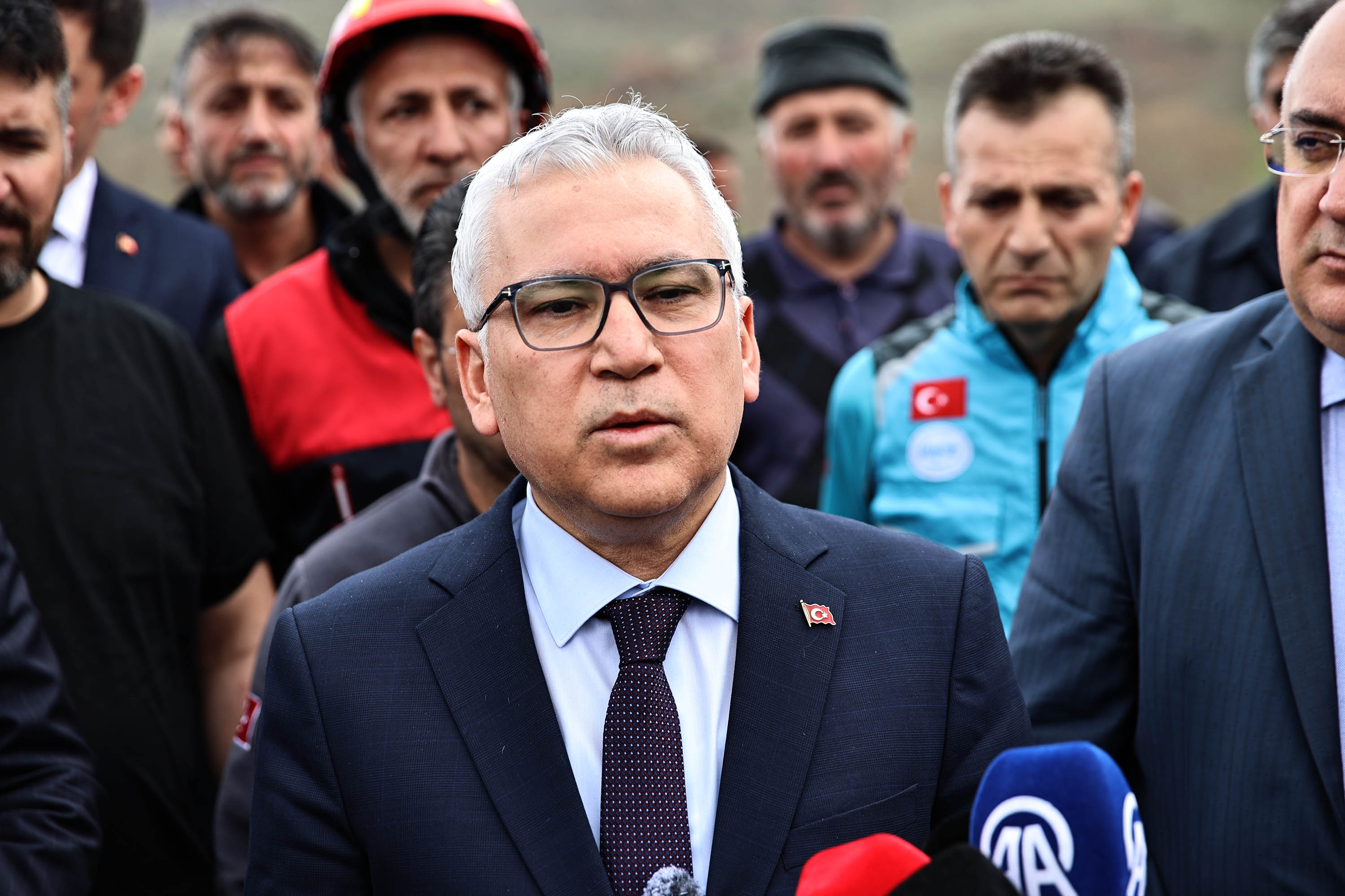 Vali Yılmaz Şimşek, Kaza Yerinde İncelemelerde Bulundu