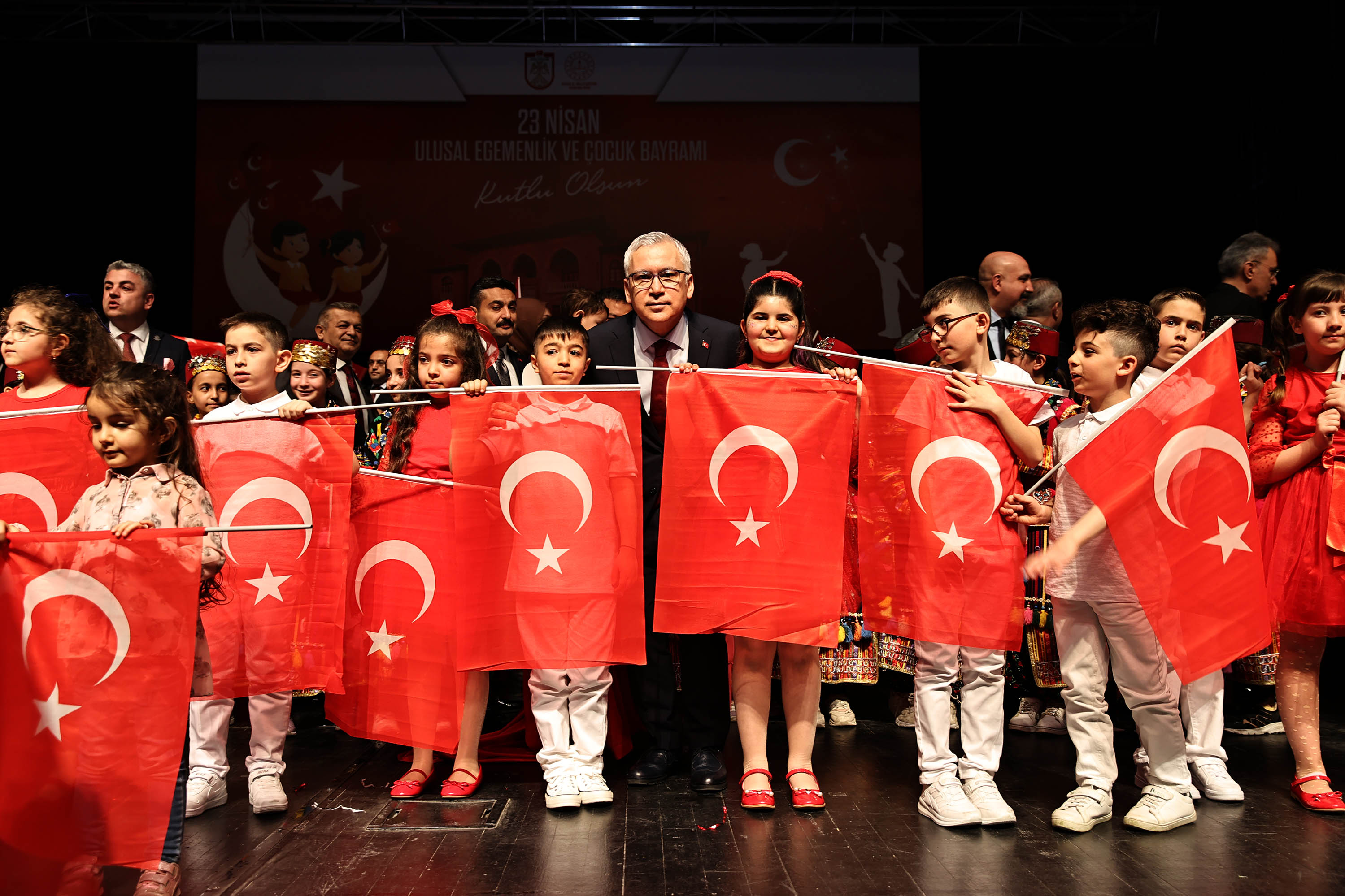 Sivas'ta 23 Nisan Coşkusu