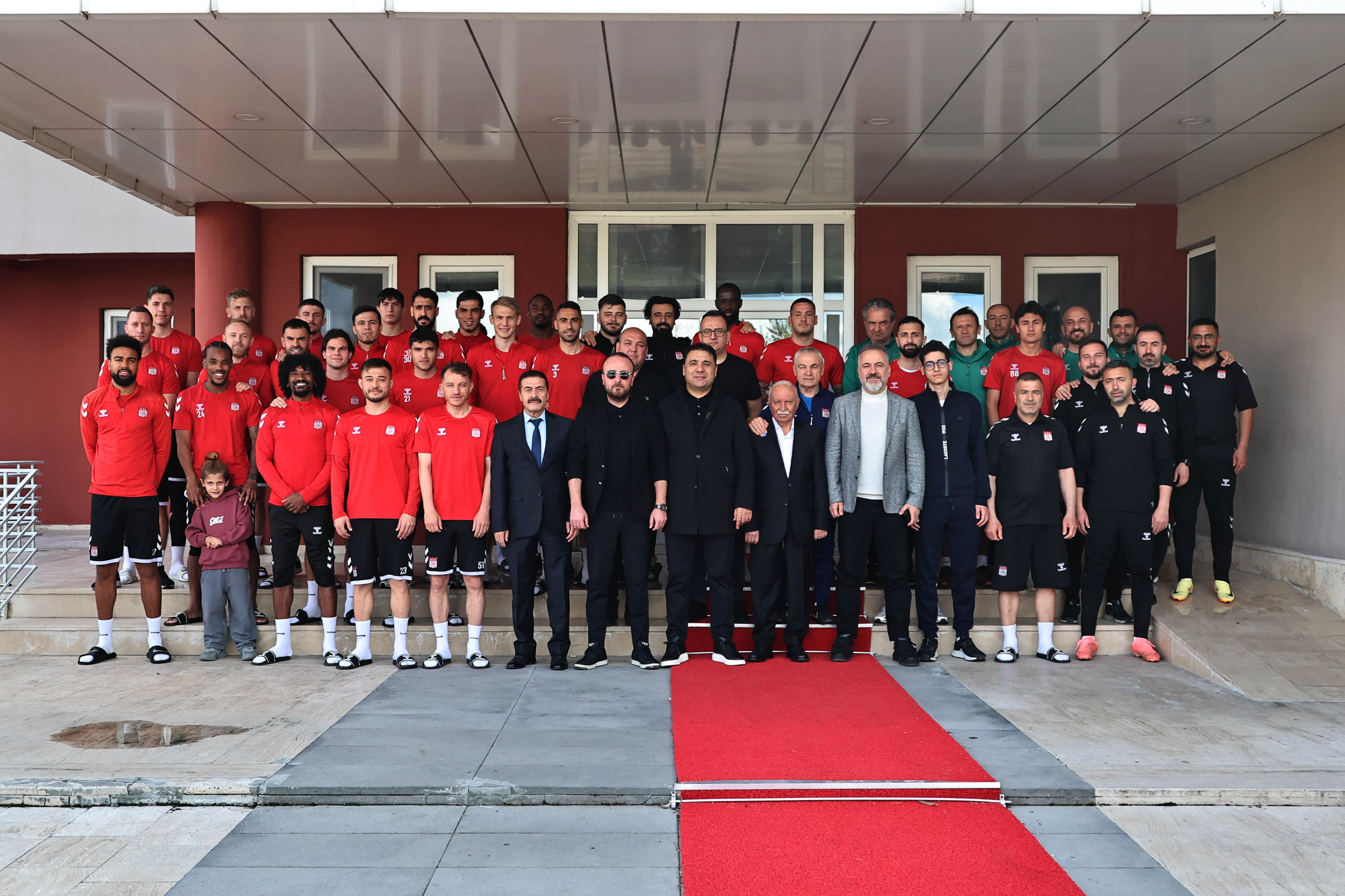 Sivasspor Kulübünde  Bayramlaşma Programı Düzenlendi