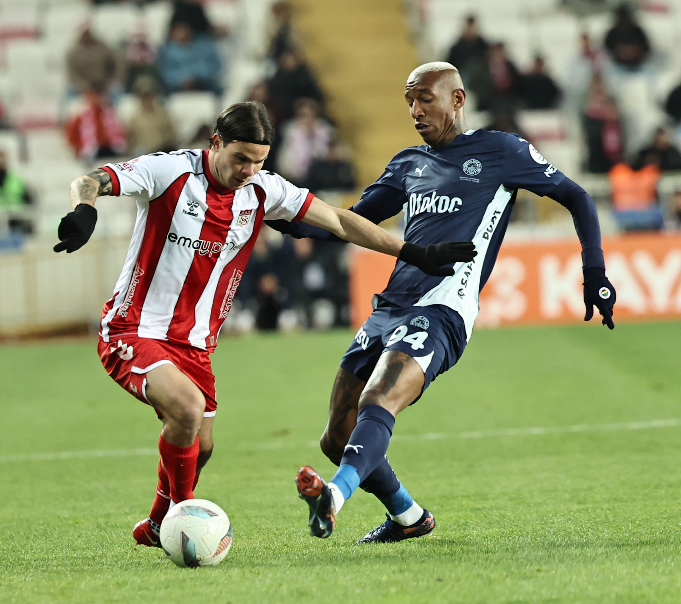 Net Global Sivasspor 1-3 Fenerbahçe Net Global Sivasspor 1-3 Fenerbahçe