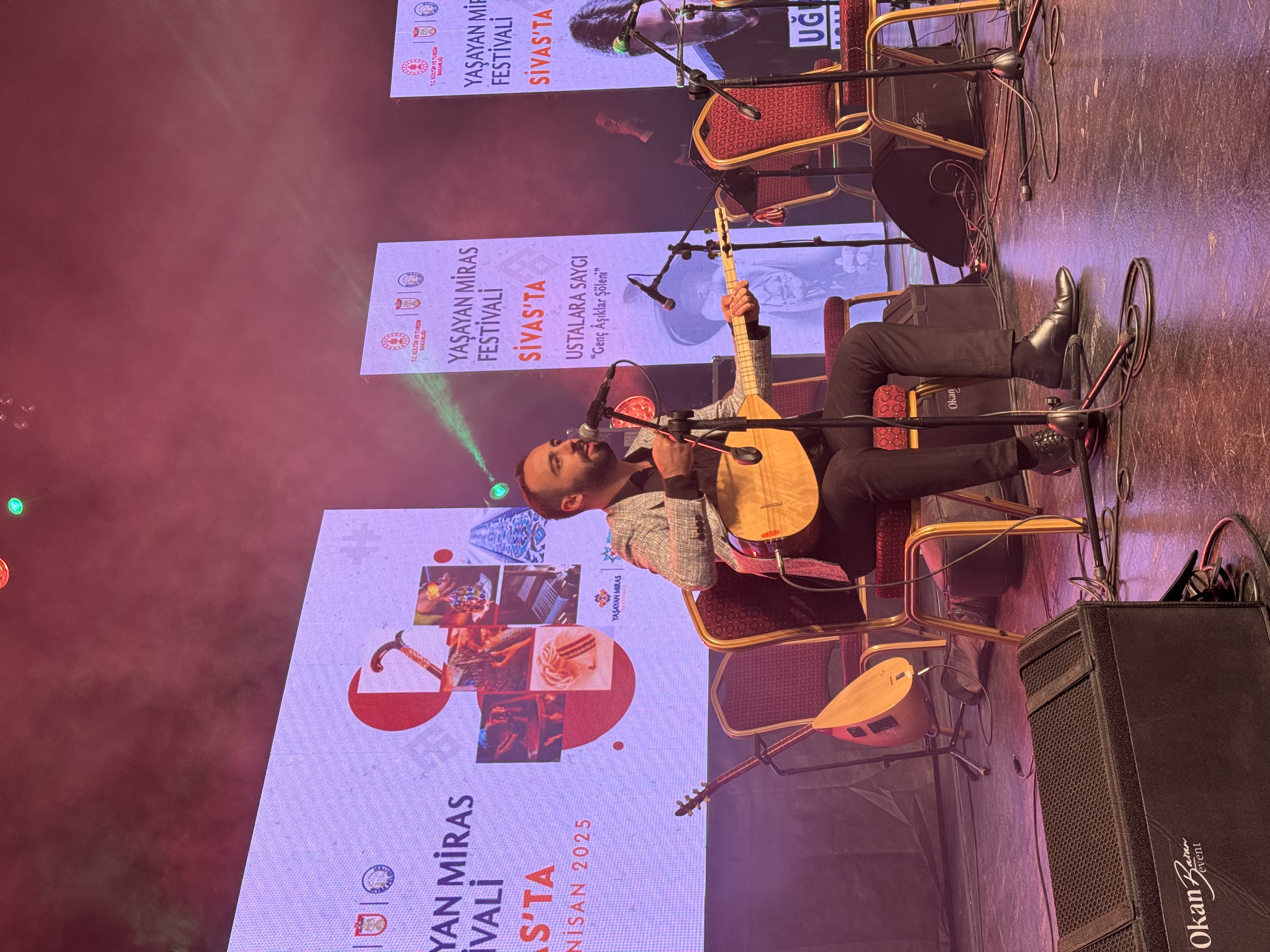 SİVAS YAŞAYAN MİRAS FESTİVALİ ZİYARETÇİLERİN YOĞUN İLGİSİYLE DEVAM EDİYOR SİVAS YAŞAYAN MİRAS FESTİVALİ ZİYARETÇİLERİN YOĞUN İLGİSİYLE DEVAM EDİYOR