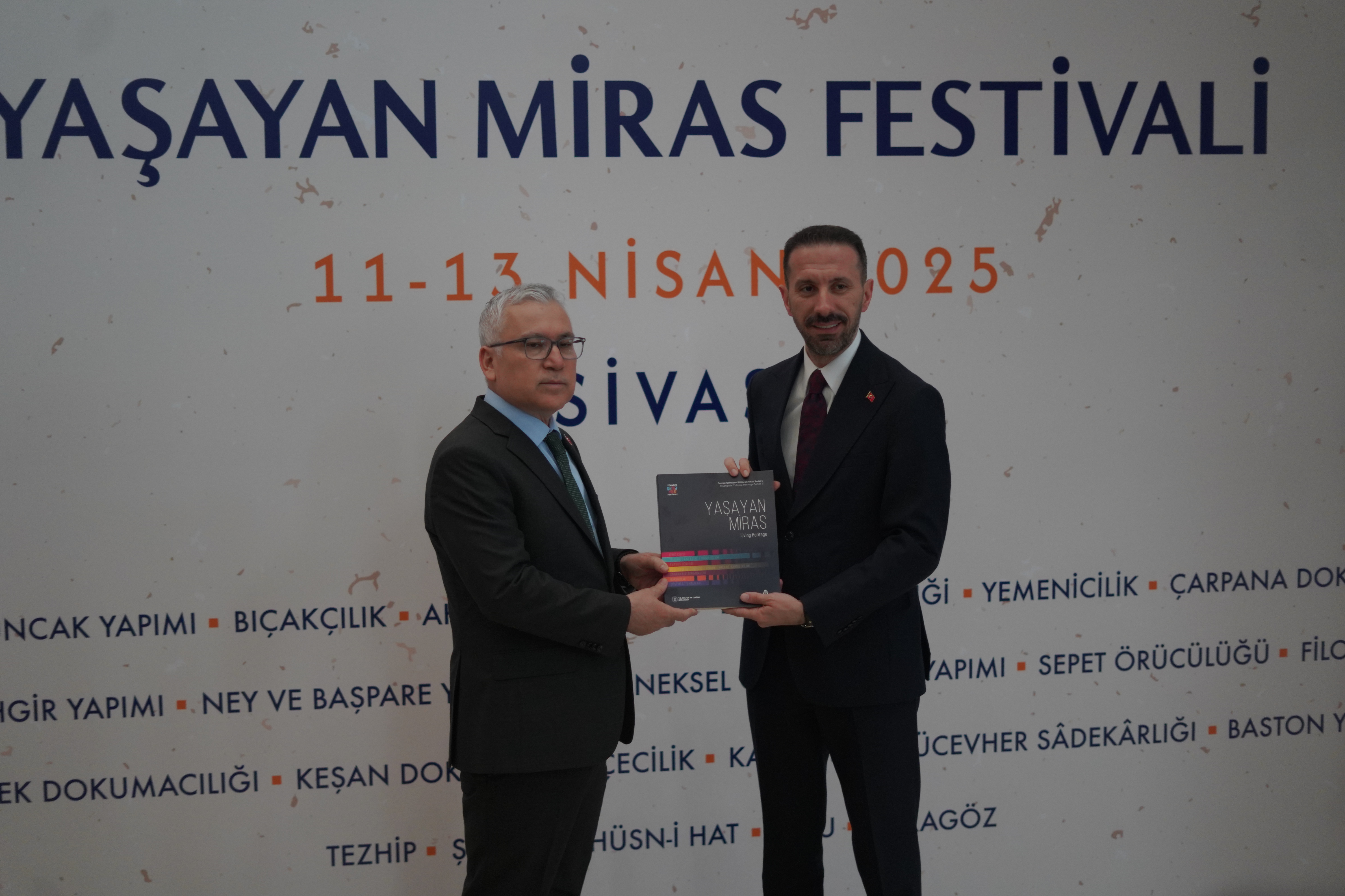 SİVAS YAŞAYAN MİRAS FESTİVALİ BAŞLADI