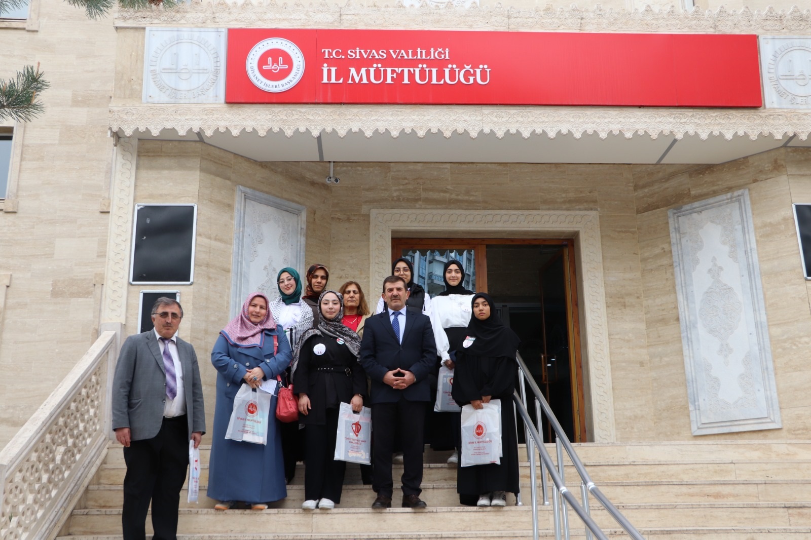 İmam Hatipli Öğrencilerden Gazze İçin Büyük Destek