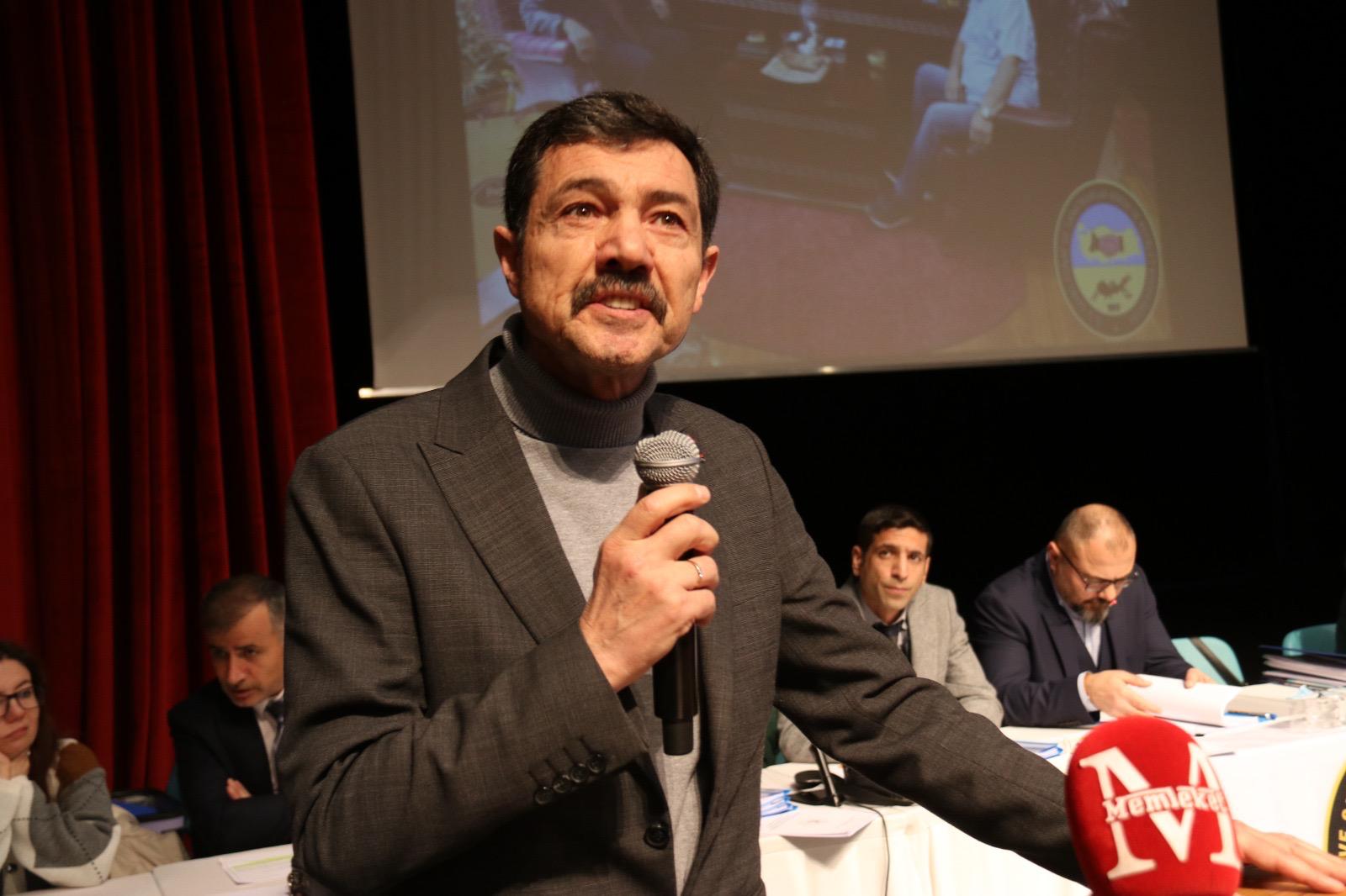 Sinan Sarı“Türkiye Cumhuriyeti’nin Adını Değiştirmeye Yeltenenler, Aziz Milletimizin Sabrını Sınamaktadır” Sinan Sarı“Türkiye Cumhuriyeti’nin Adını Değiştirmeye Yeltenenler, Aziz Milletimizin Sabrını Sınamaktadır”