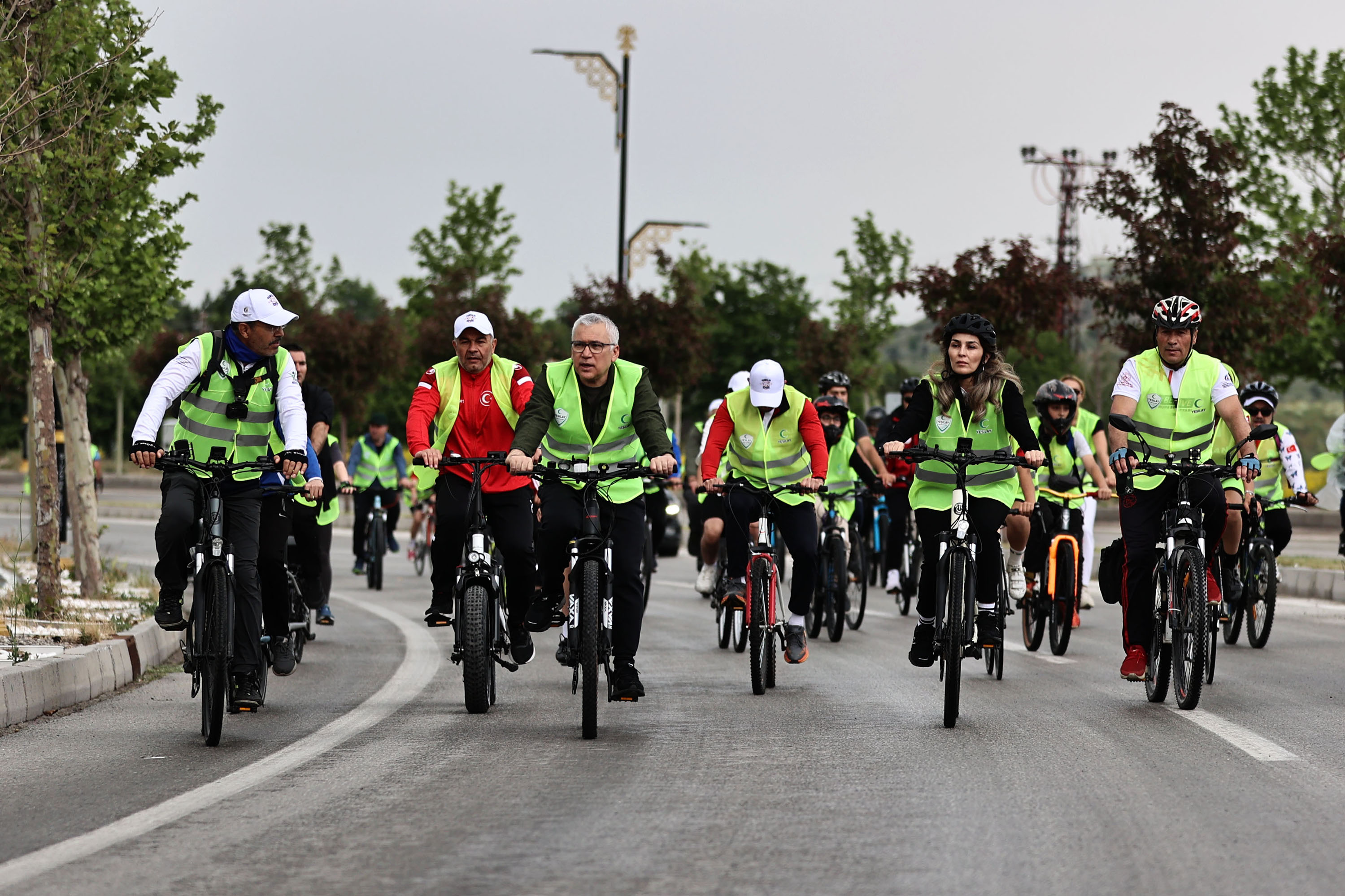 12. Geleneksel Yeşilay Bisiklet Turu