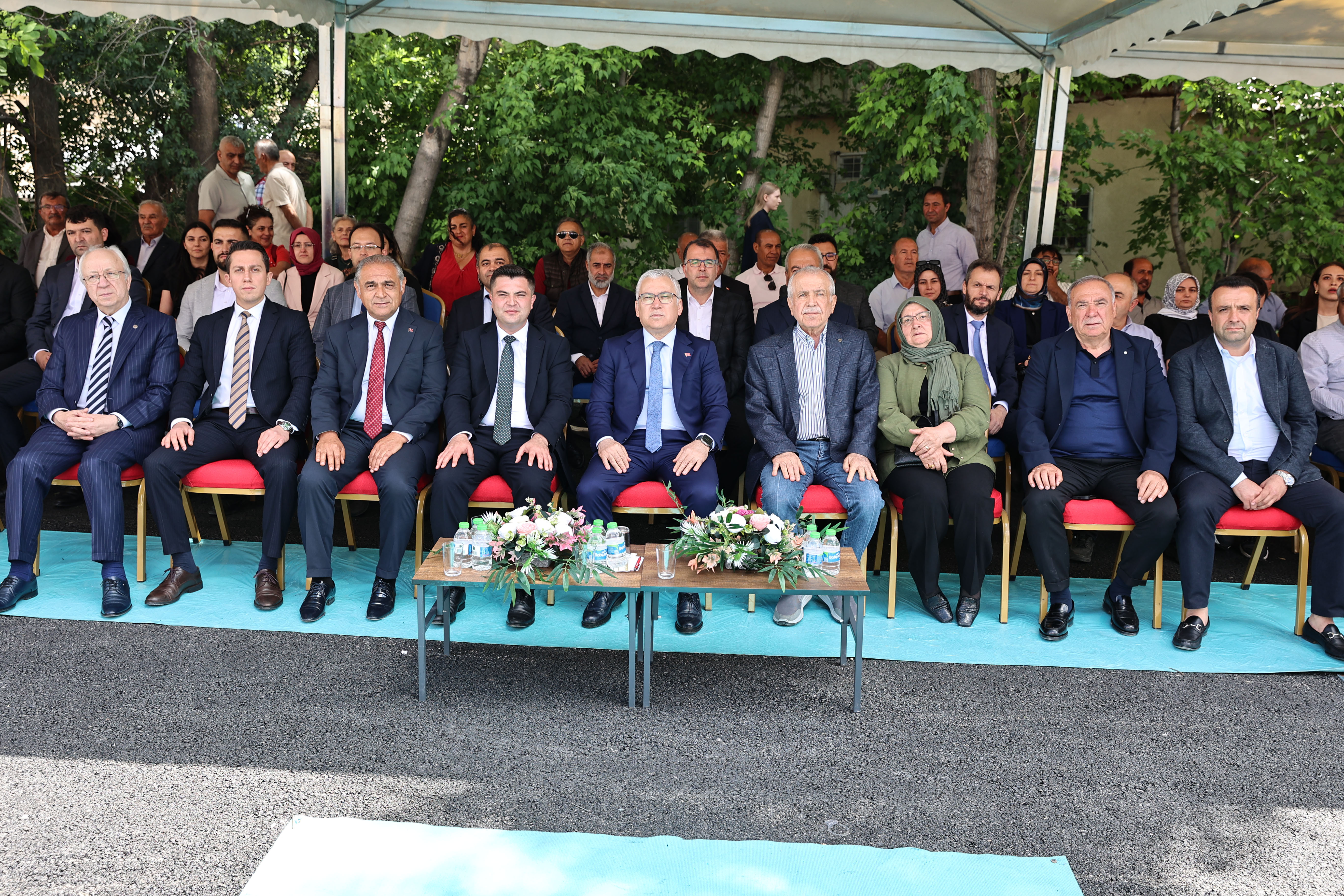 Gürün’de Acil Sağlık Hizmetleri İstasyonu Hizmete Girdi Gürün’de Acil Sağlık Hizmetleri İstasyonu Hizmete Girdi