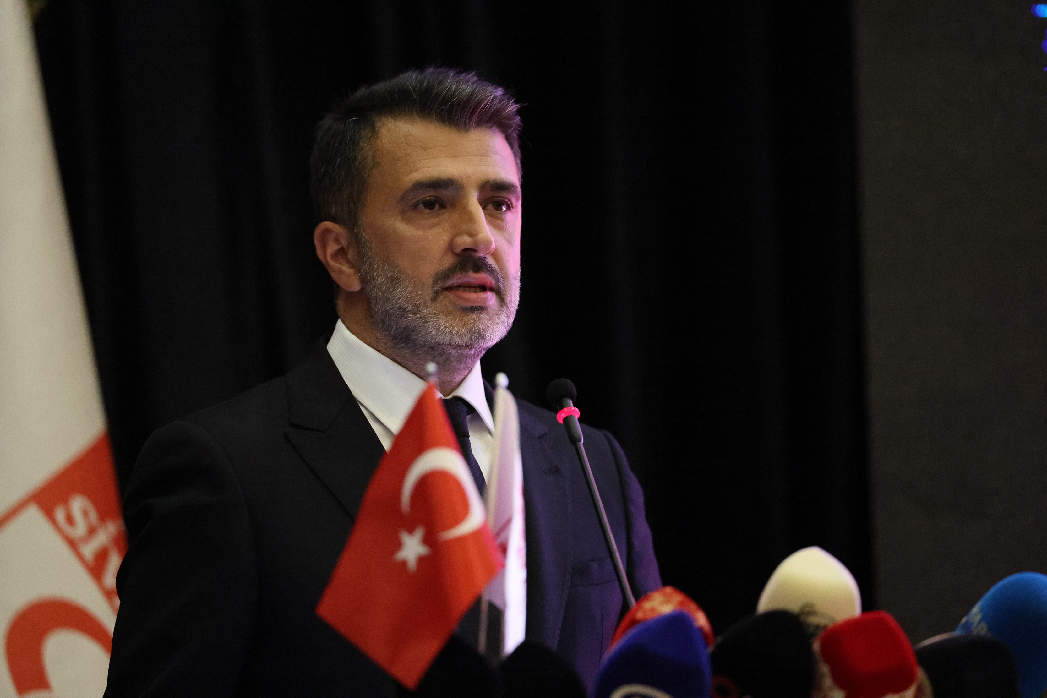 Sivassspor Kulübünün 20. Başkanı Gökhan Karagöl Oldu Sivassspor Kulübünün 20. Başkanı Gökhan Karagöl Oldu