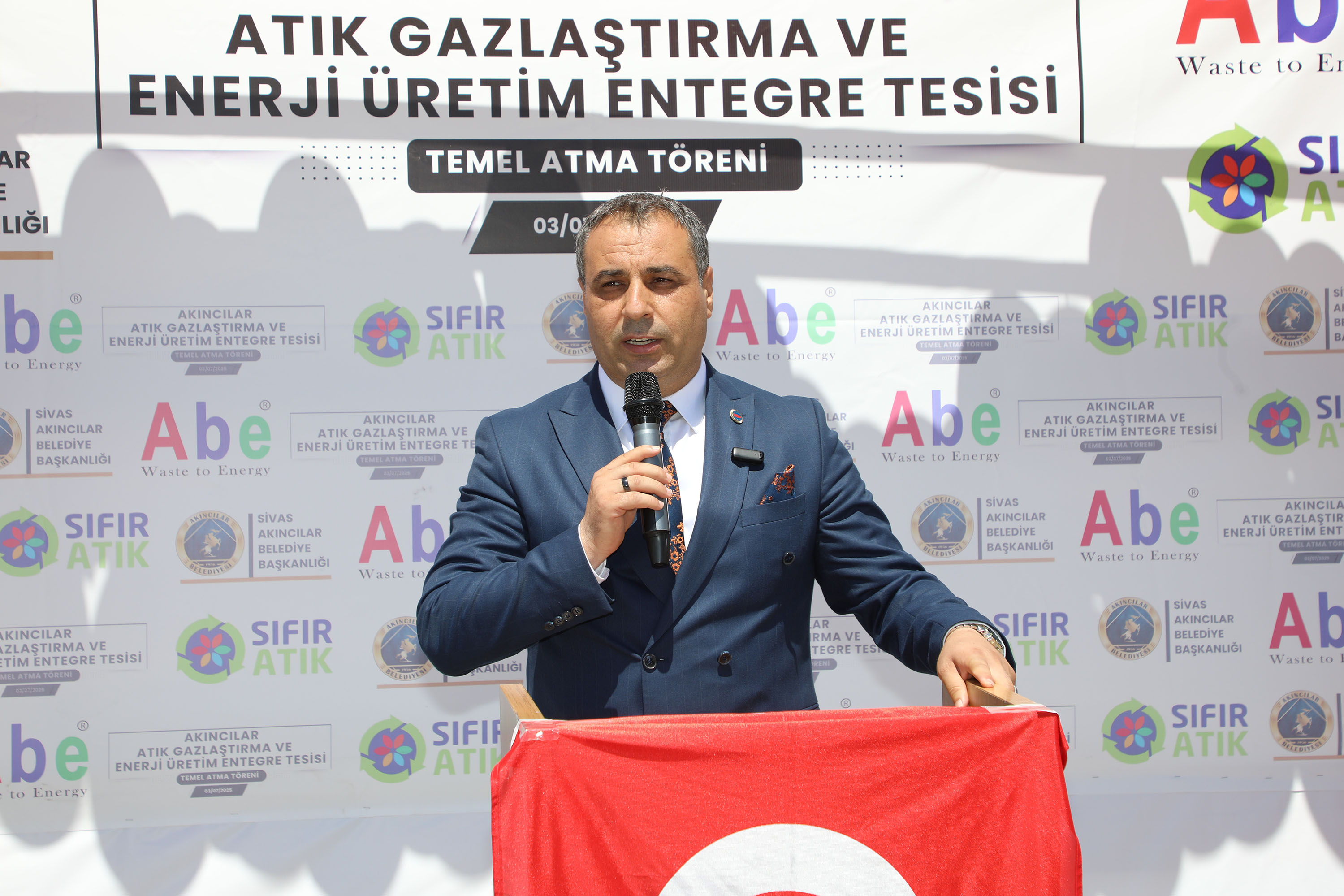 Vali Yılmaz Şimşek, Akıncılar'ı Ziyaret Etti Vali Yılmaz Şimşek, Akıncılar'ı Ziyaret Etti