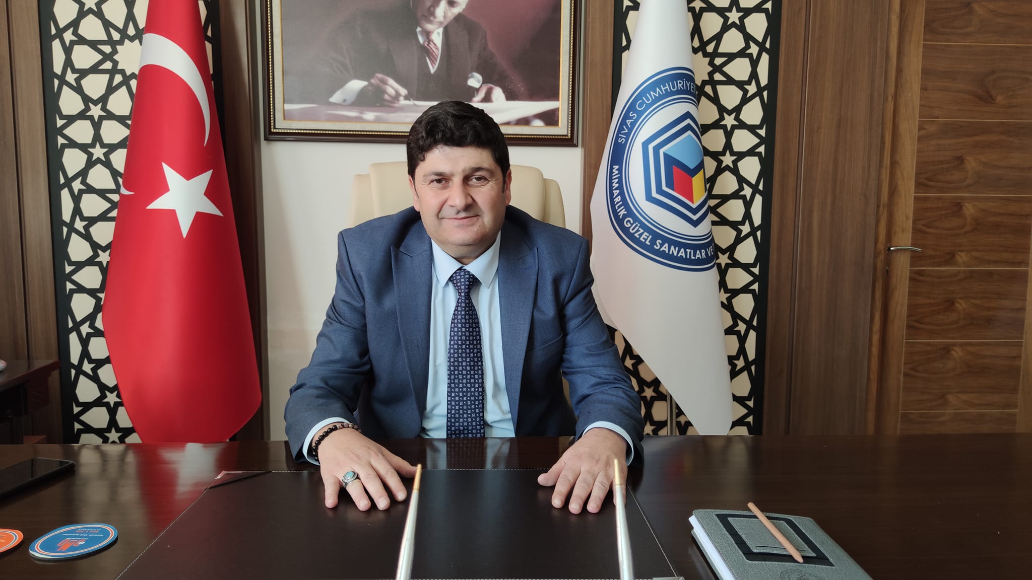 Sivas Cumhuriyet Üniversitesi Mimarlık, Güzel Sanatlar ve Tasarım Fakültesi Dekanı Prof. Dr. Uğur Tuztaşı, “nikah törenimizin bu kadar polemik malzemesi edileceğini ne ben ne de eşim olan mi