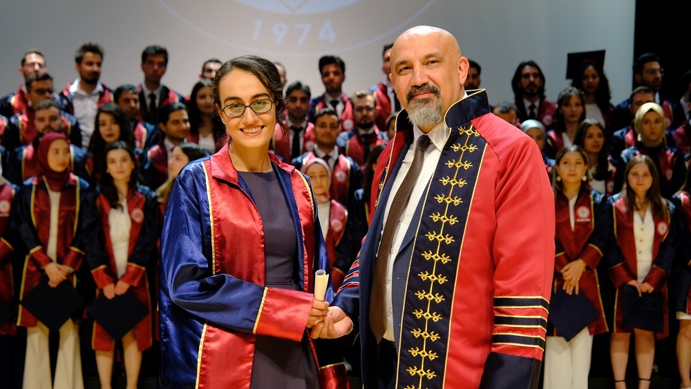 SCÜ’den Sağlık Dünyasına Yeni Kahramanlar SCÜ’den Sağlık Dünyasına Yeni Kahramanlar