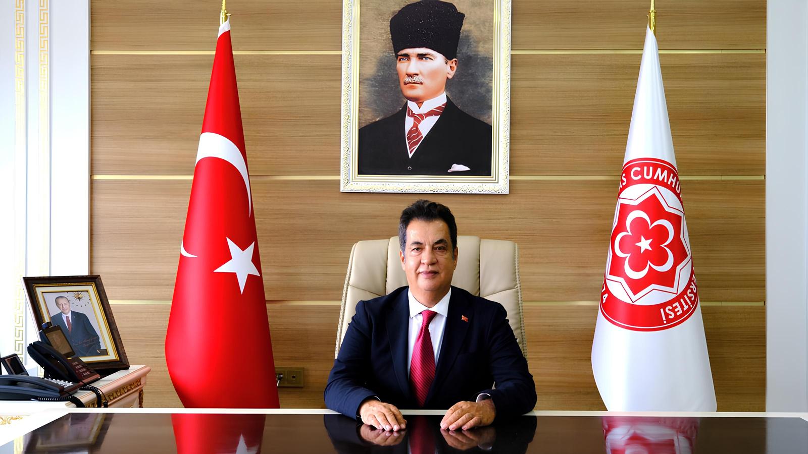 Sivas Cumhuriyet Üniversitesi Rektörü Prof. Dr. Ahmet Şengönül’ün 15 Temmuz Demokrasi ve Milli Birlik Günü Mesajı