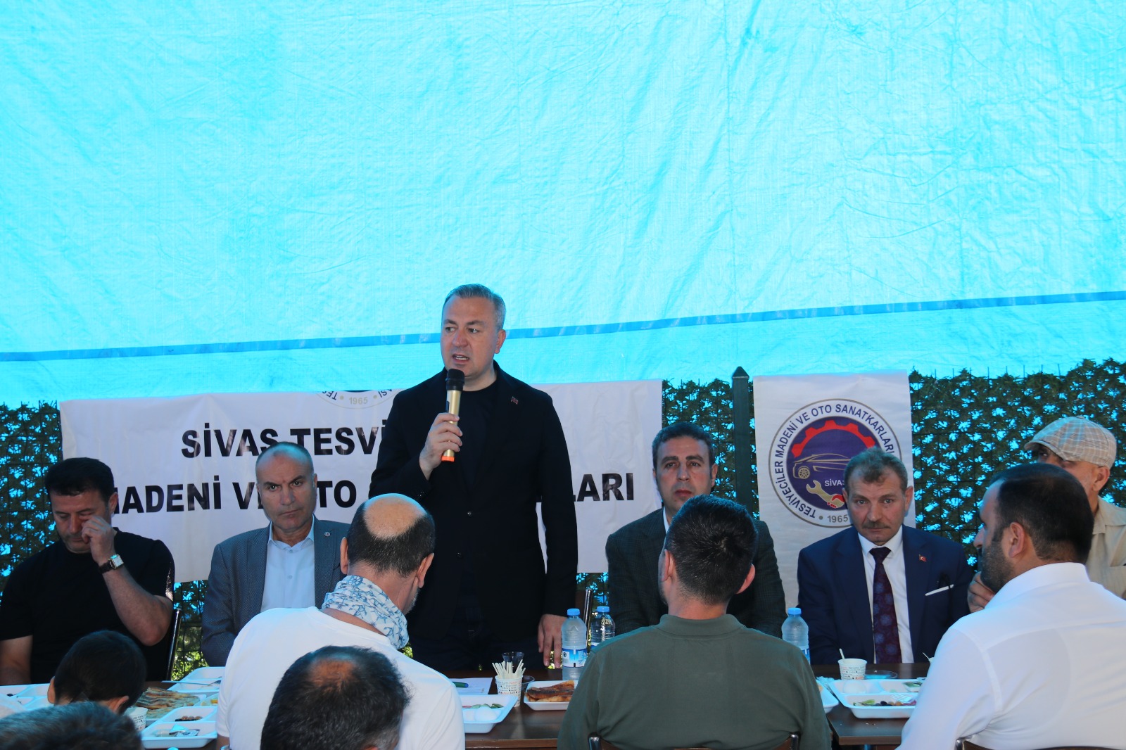 BELEDİYE BAŞKANI SANAYI ESNAFIYLA BULUŞTU