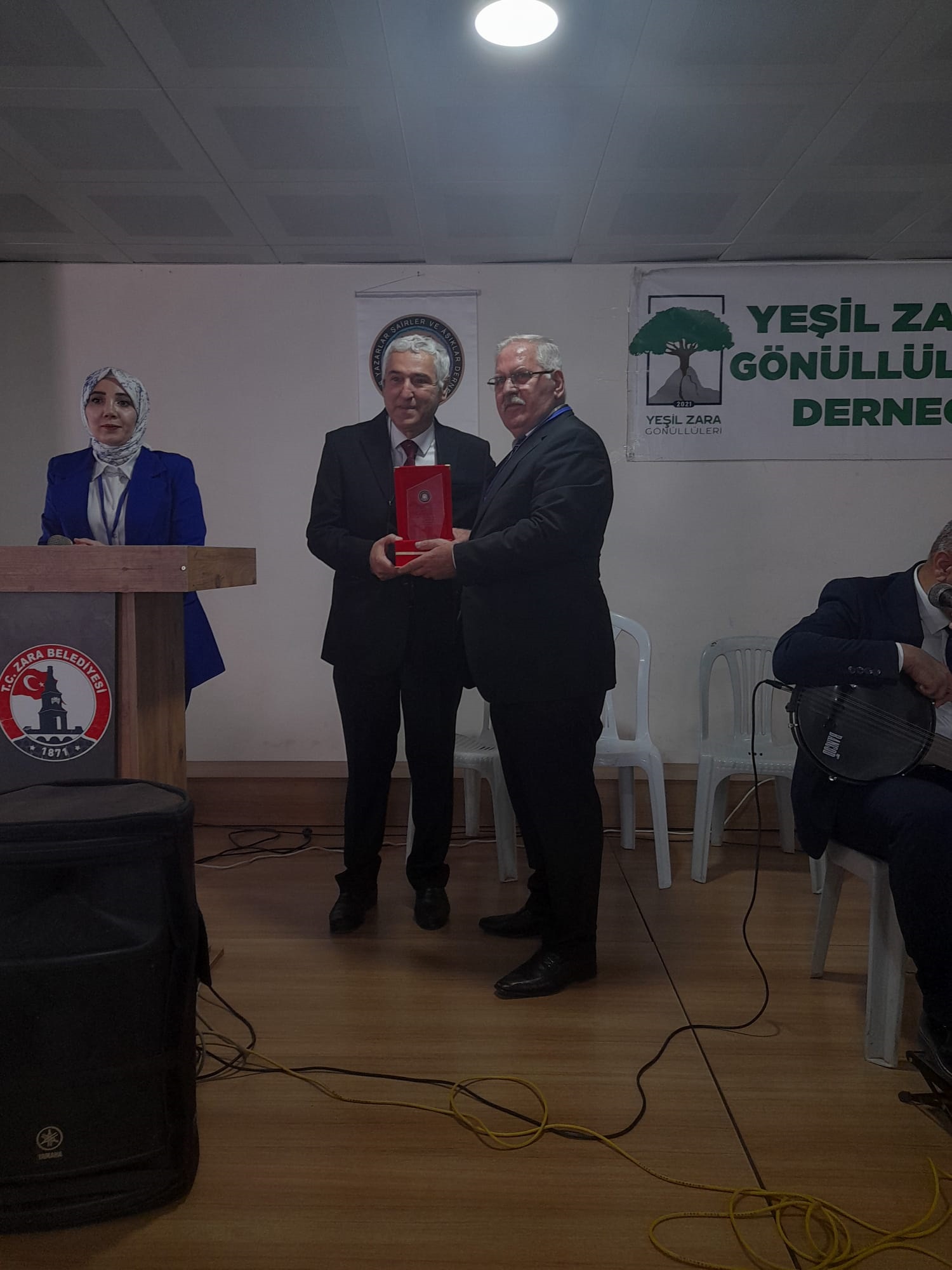 15. Geleneksel Uluslararası Âşıkların Telinden Şairlerin Dilinden Şiir ve Müzik Şöleni 15. Geleneksel Uluslararası Âşıkların Telinden Şairlerin Dilinden Şiir ve Müzik Şöleni