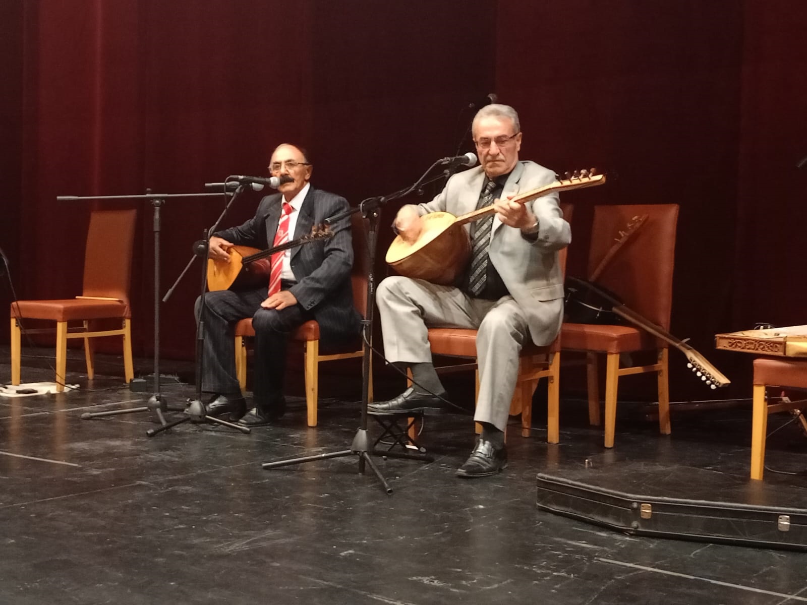 15. Geleneksel Uluslararası Âşıkların Telinden Şairlerin Dilinden Şiir ve Müzik Şöleni 15. Geleneksel Uluslararası Âşıkların Telinden Şairlerin Dilinden Şiir ve Müzik Şöleni