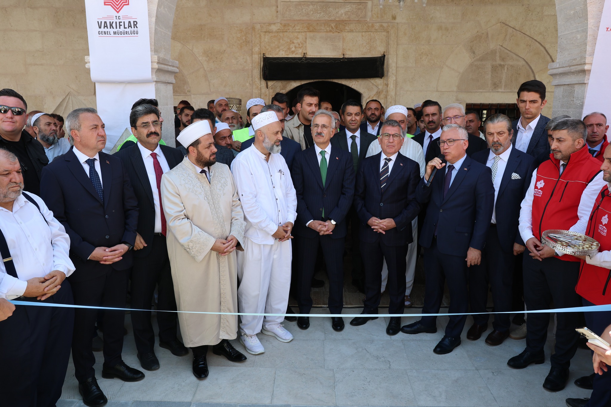 Ulaştırma ve Altyapı Bakanı  Abdulkadir Uraloğlu, çeşitli açılış ve programlar kapsamında Sivas’a geldi