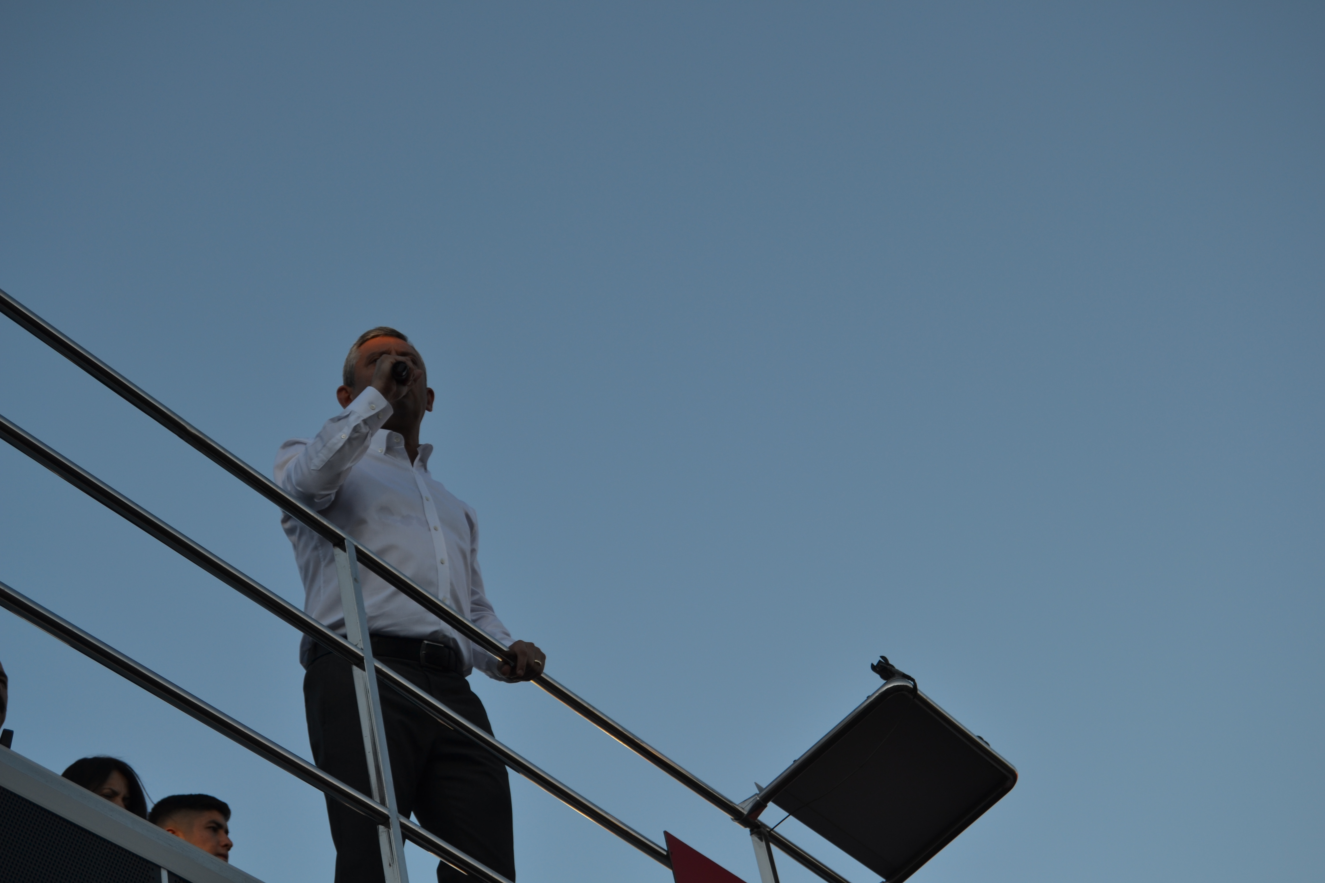 CHP Genel Başkanı Özgür Özel""Daha İsrail ile ticareti kesemeyen bir iktidar var"