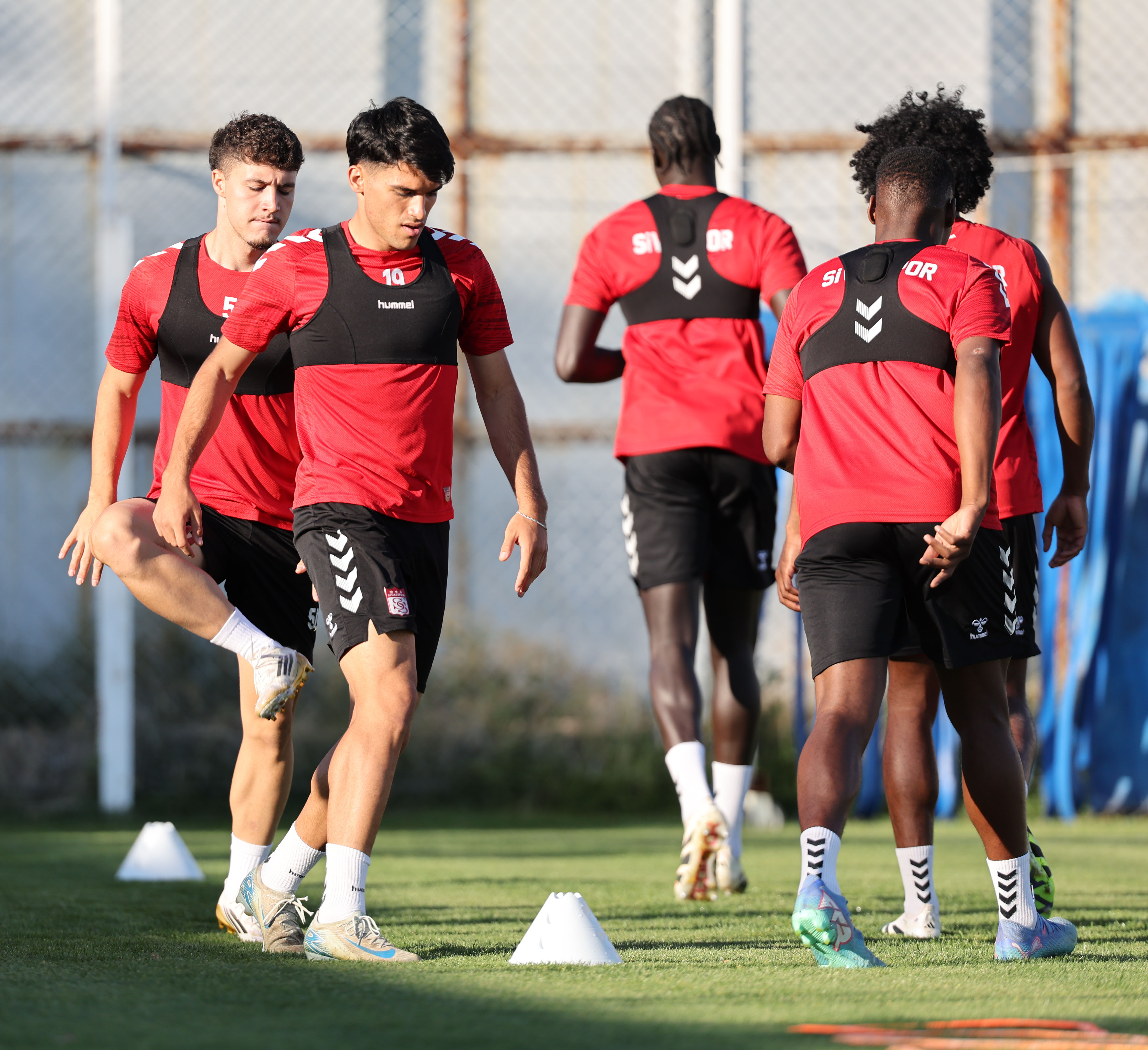 Teşekkürler Queensy Menig Teşekkürler Queensy Menig