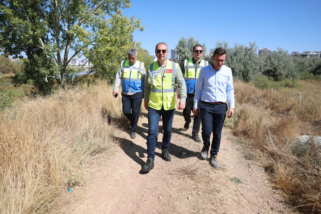 SİVAS’IN 40 YILLIK HAYALİ GERÇEK OLUYOR; KIZILIRMAK PROJESİ’NDE İLK ETAP BAŞLADI SİVAS’IN 40 YILLIK HAYALİ GERÇEK OLUYOR; KIZILIRMAK PROJESİ’NDE İLK ETAP BAŞLADI