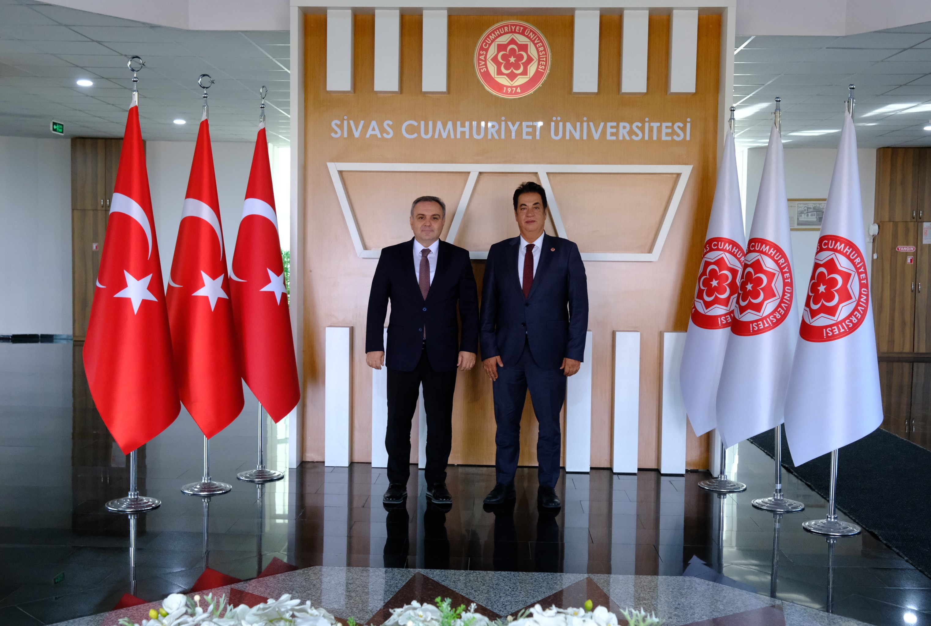 Sivas Cumhuriyet Üniversitesi ve Erciyes Üniversitesi Arasında İş Birliği Protokolü İmzalandı