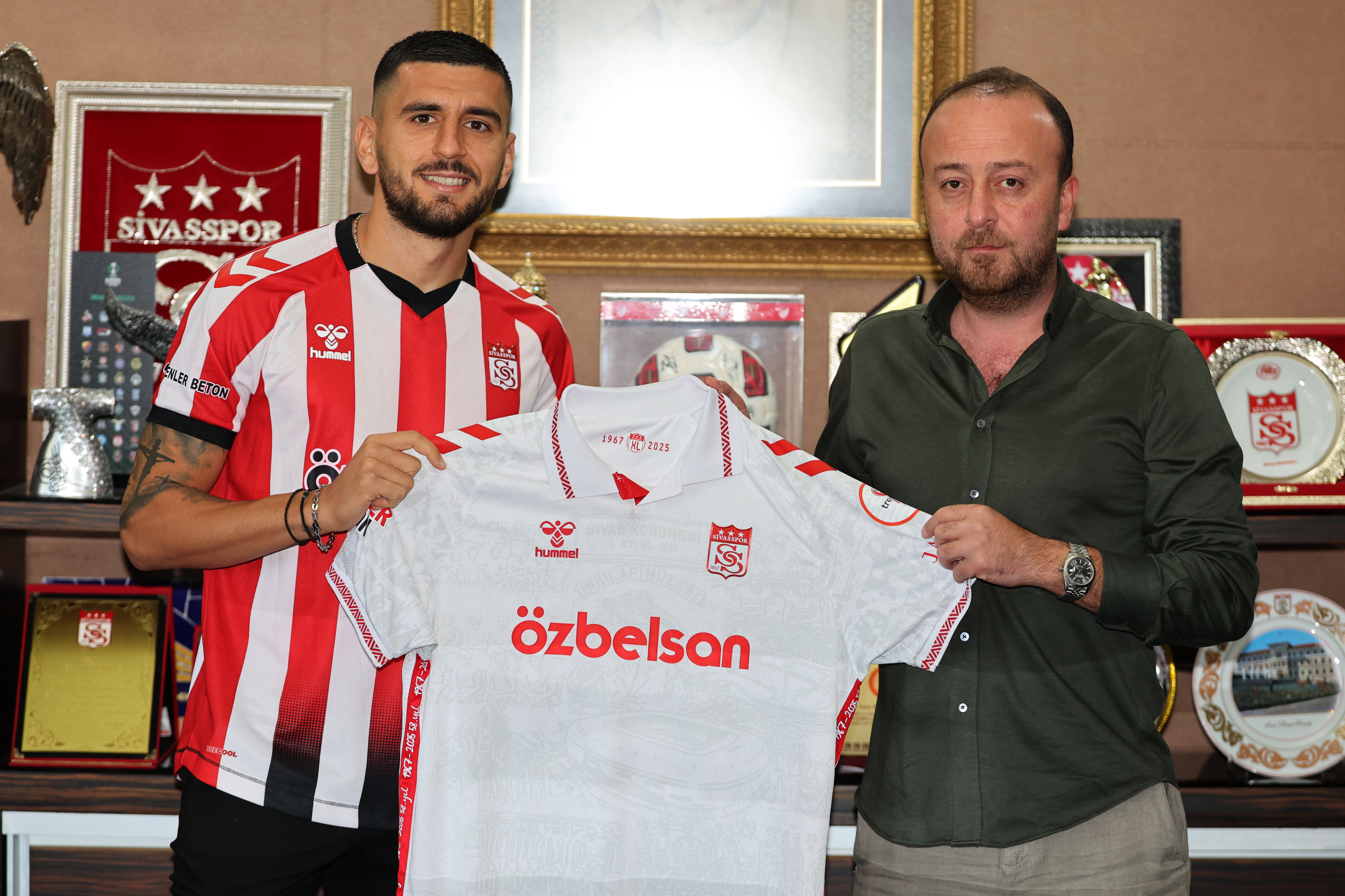 Daniel Avramovski Özbelsan Sivasspor'da