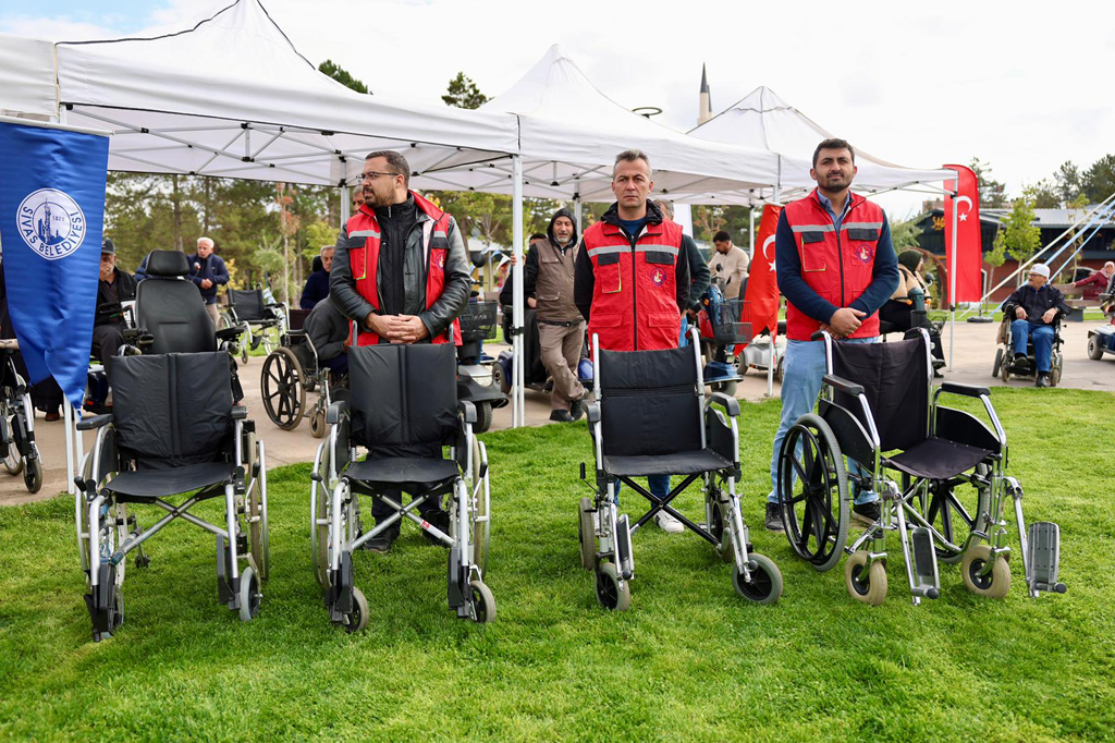 ENGELLERİ AŞAN HİZMET; BAKIM-ONARIM ATÖLYESİ AÇILDI…