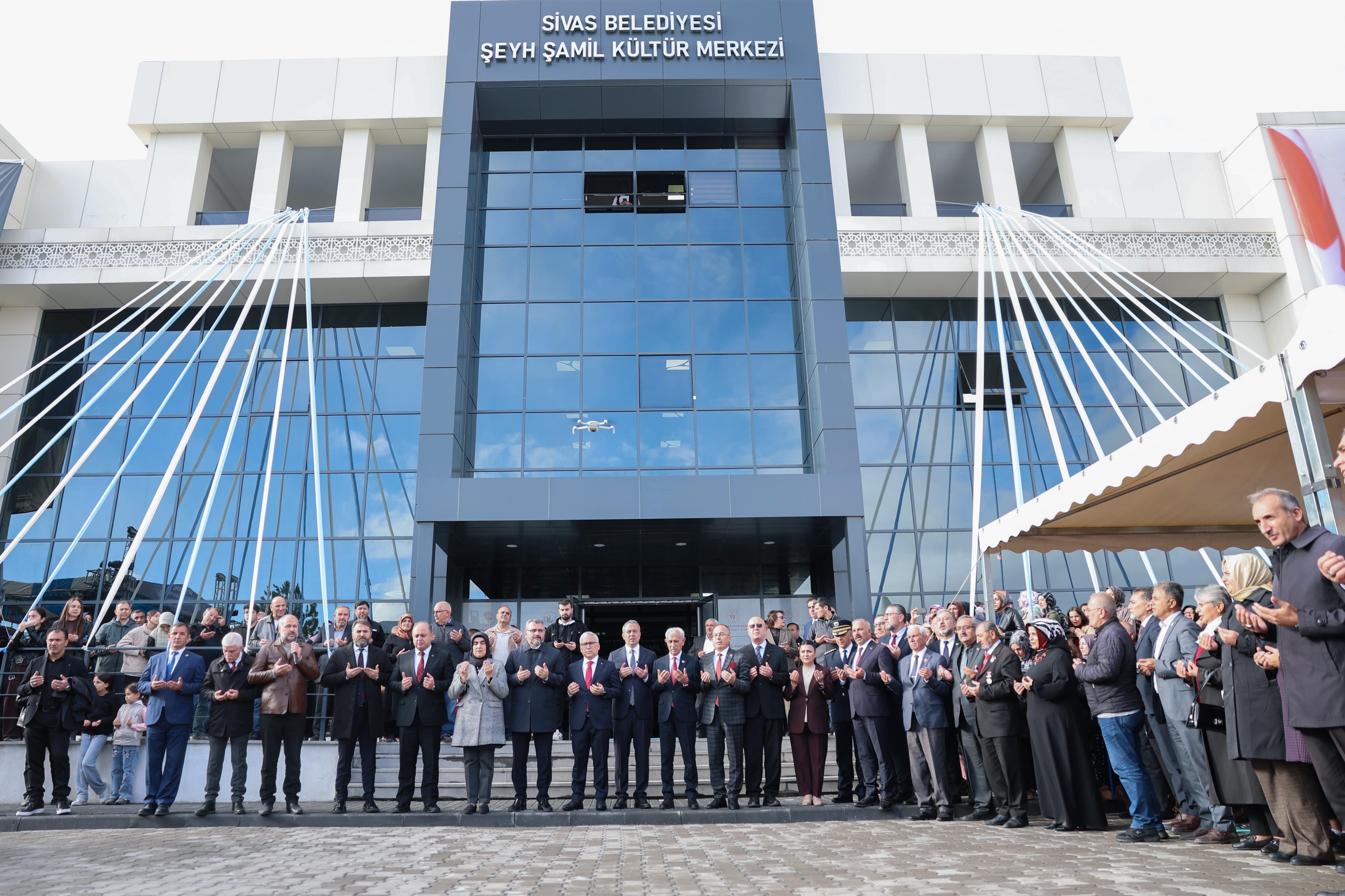 ŞEYH ŞAMİL SAĞLIK, KÜLTÜR VE SPOR MERKEZİ HİZMETE AÇILDI