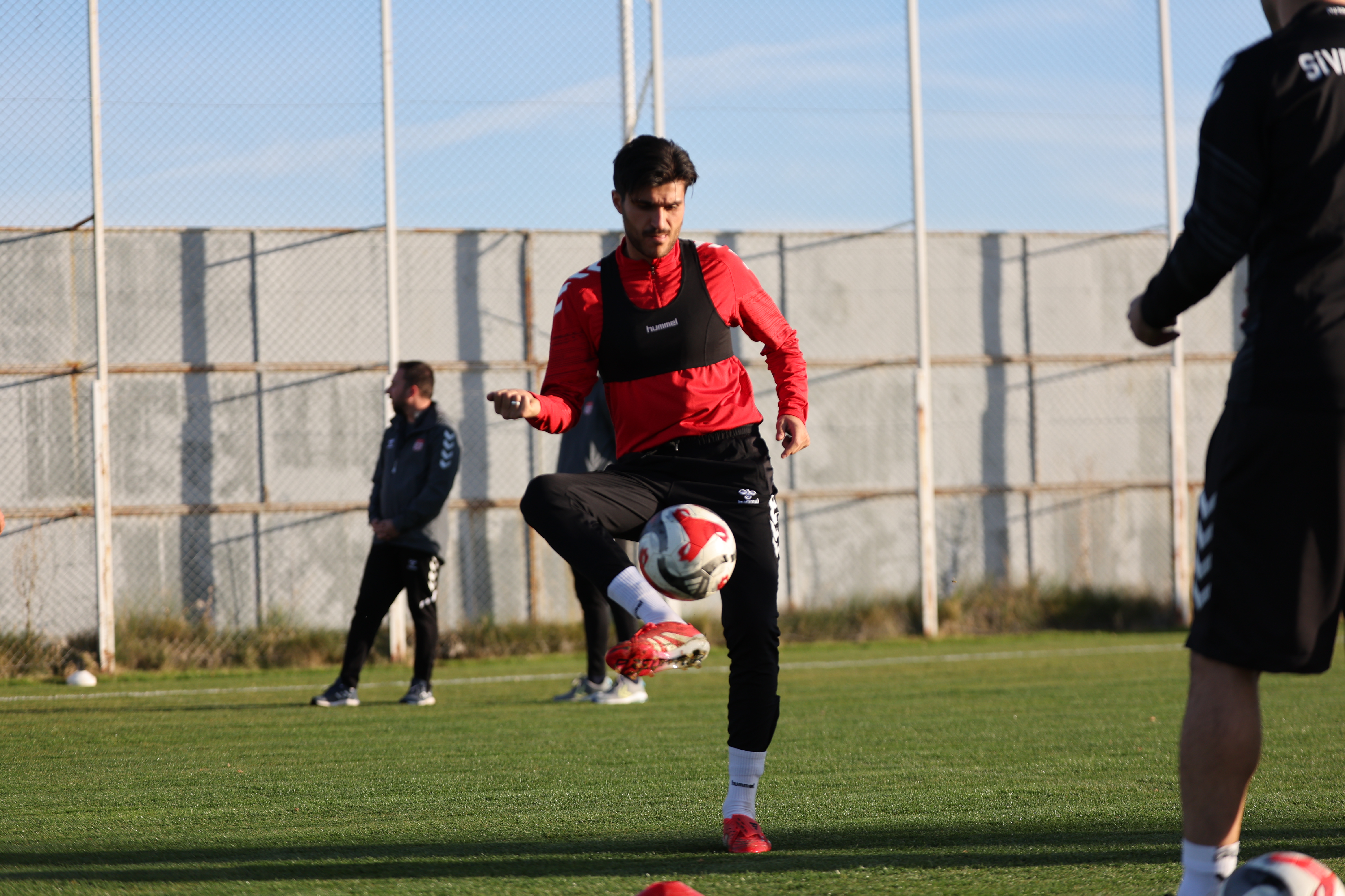 Özbelsan Sivasspor, Manisa FK Maçı Hazırlıklarına Başladı – 3 Kasım
