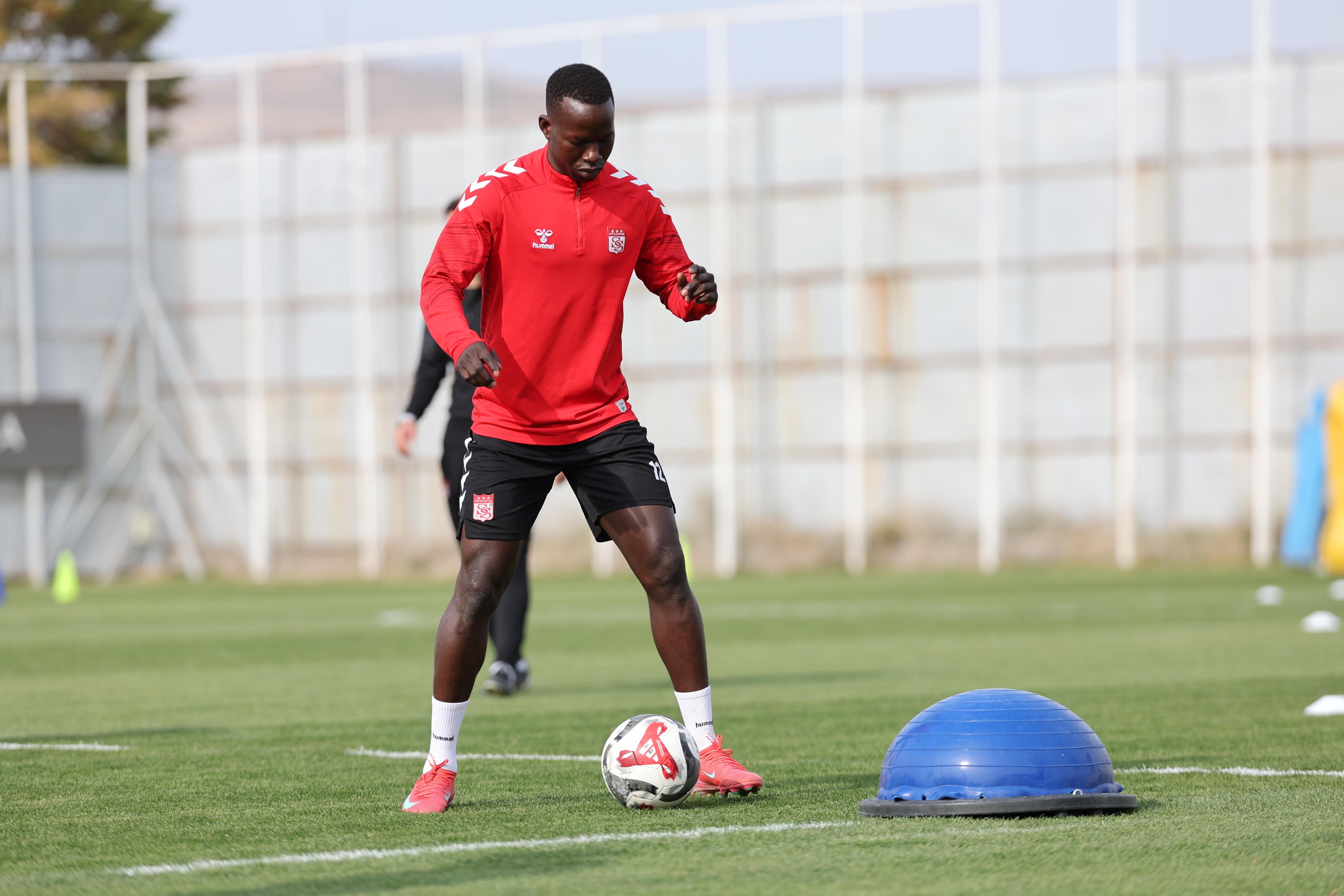 Özbelsan Sivasspor, Manisa FK Maçı Hazırlıklarını Sürdürdü – 6 Kasım