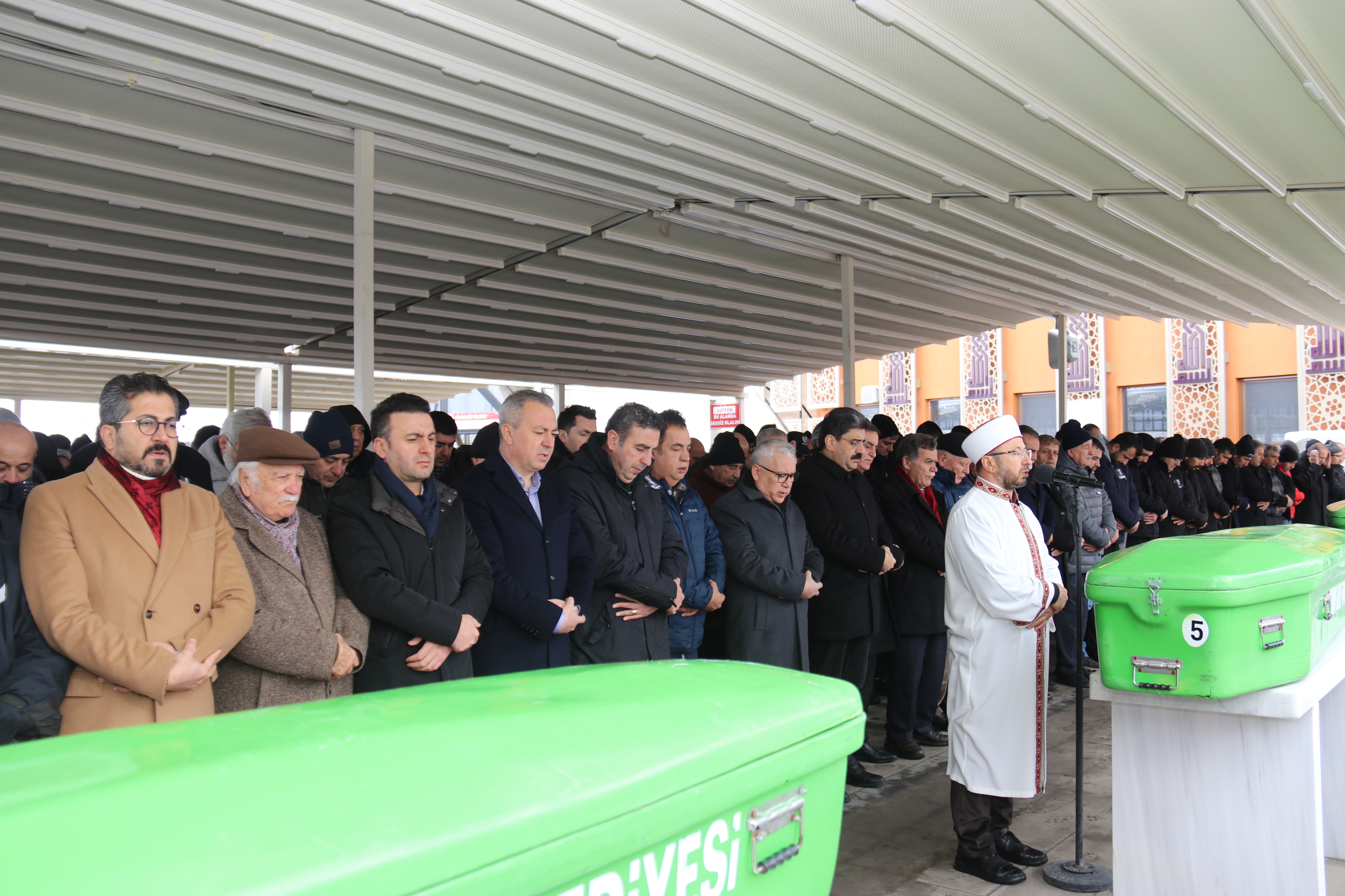 YÜKSEL DEMİRGİL SON YOLCULUĞUNA UĞURLANDI