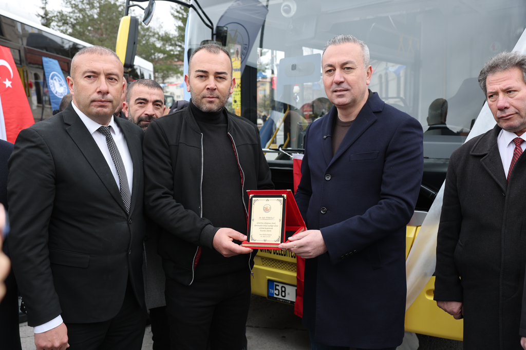 Sivas'a Tramvay mı  Gelecek   Başkan Uzun Açıkladı