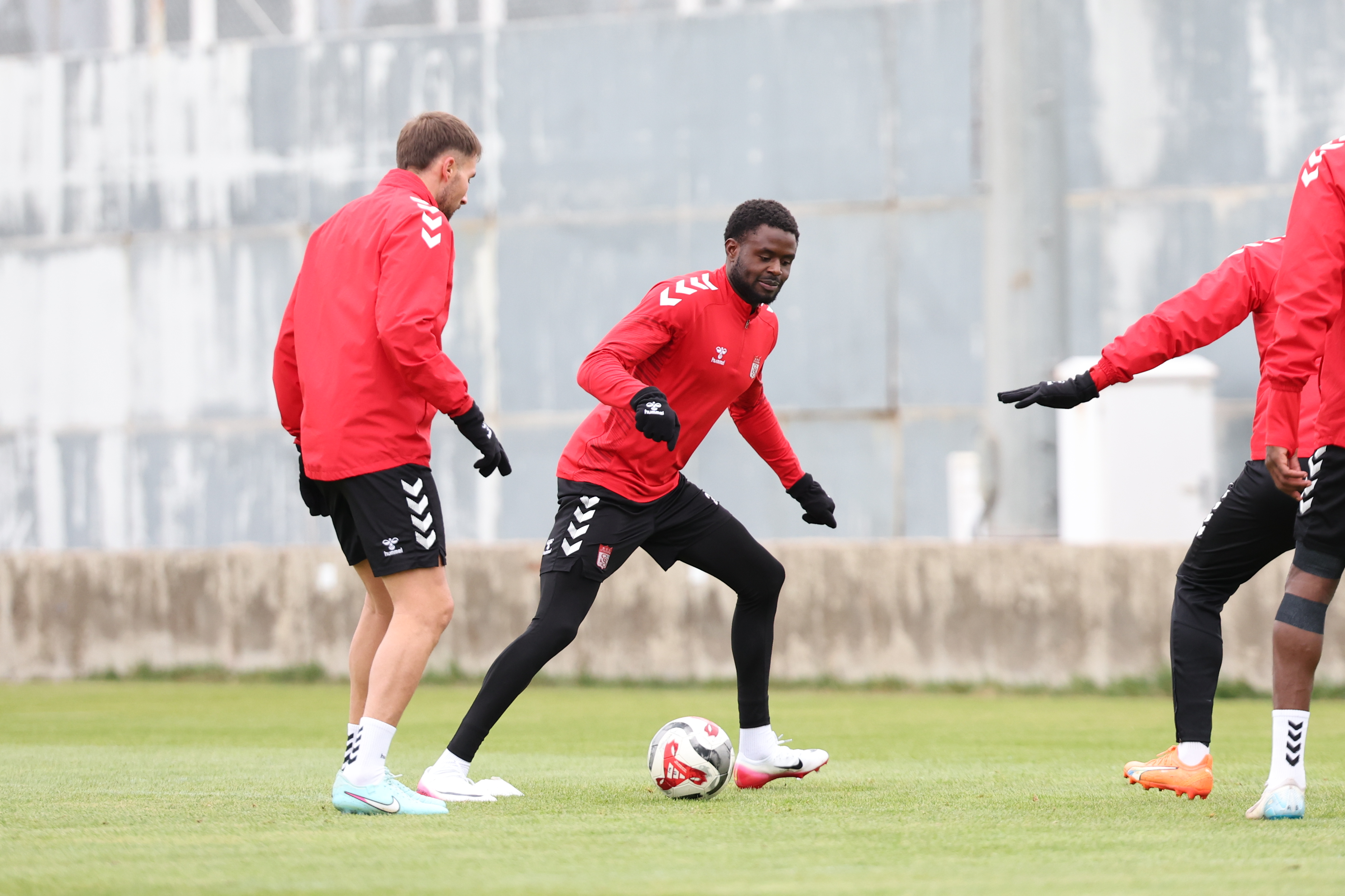 Özbelsan Sivasspor, Arca Çorum FK Maçı Hazırlıklarını Tamamladı – 12 Aralık