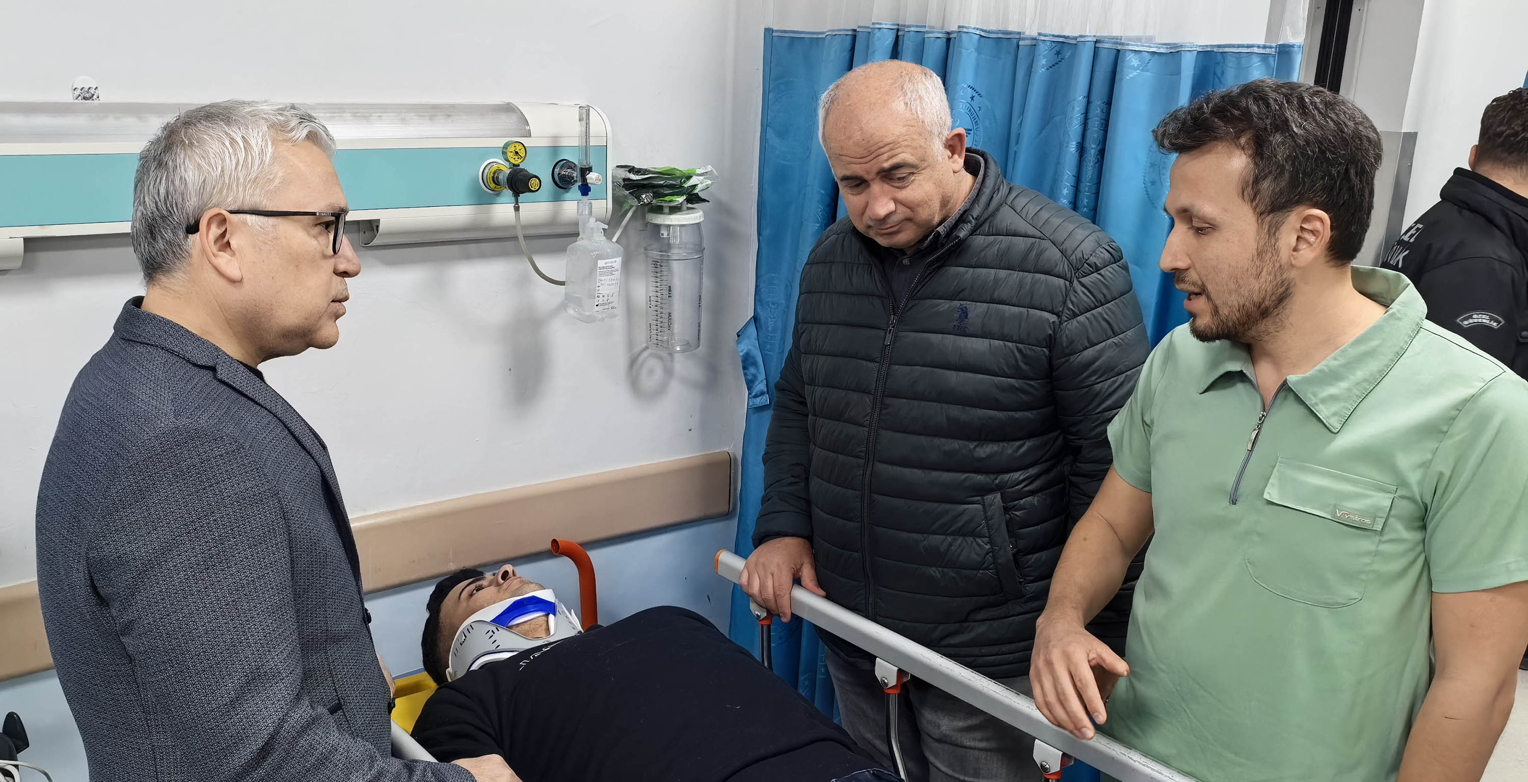 Vali Yılmaz Şimşek, Kazazedeleri Ziyaret Etti